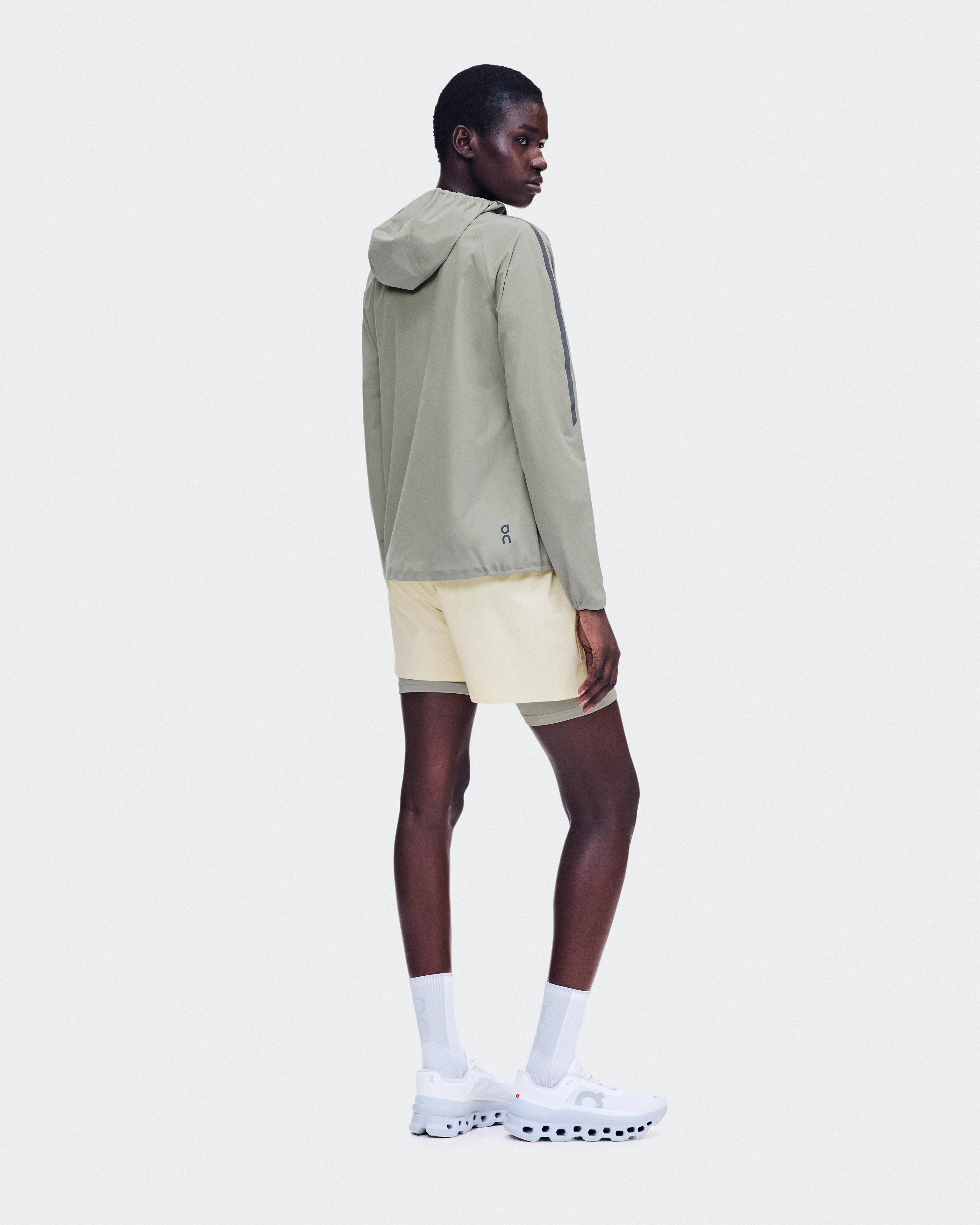 On Performance Jacket Waterproof Brume Femme Vestes