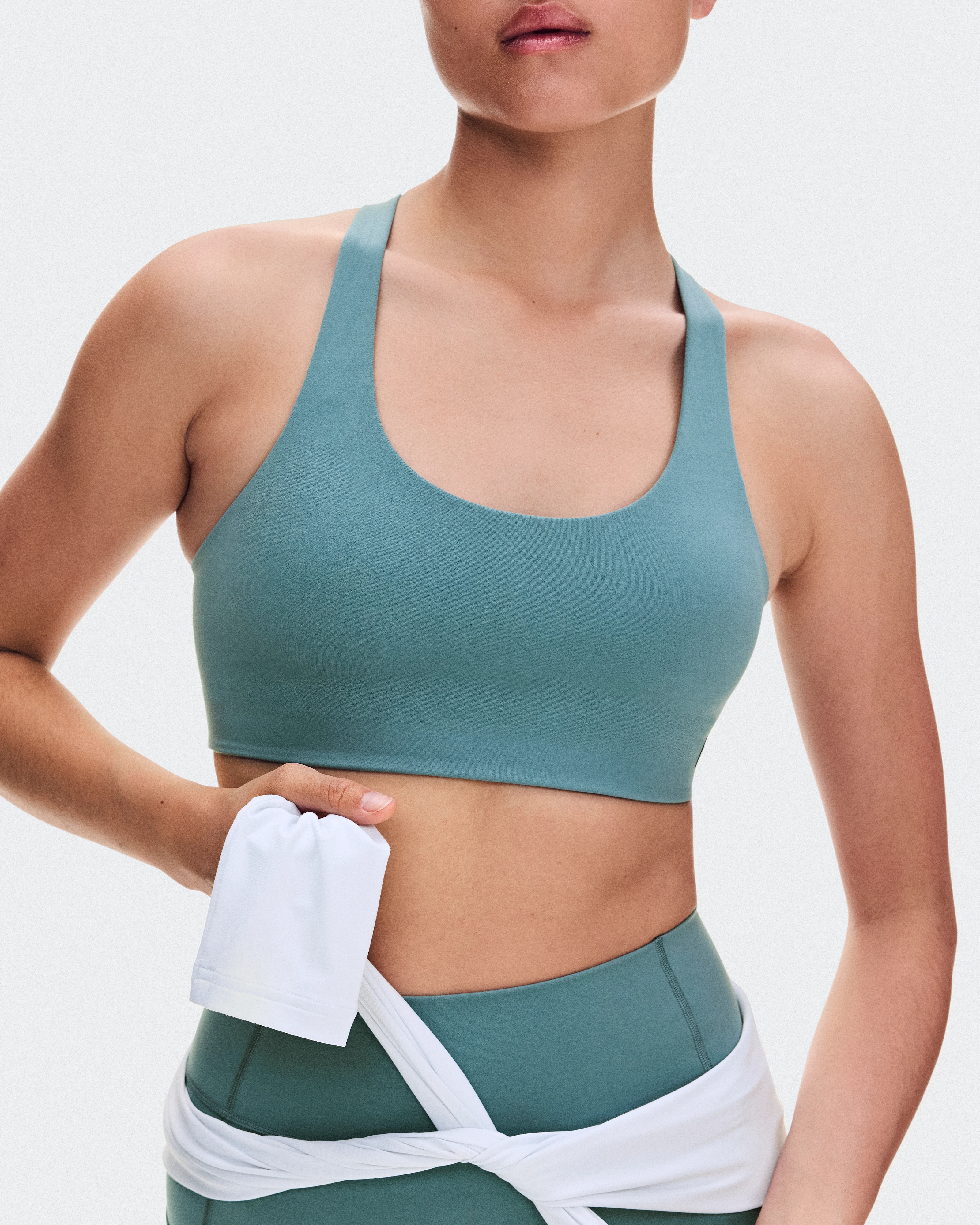 On Studio Racerback Bra Agave Femme Brassières