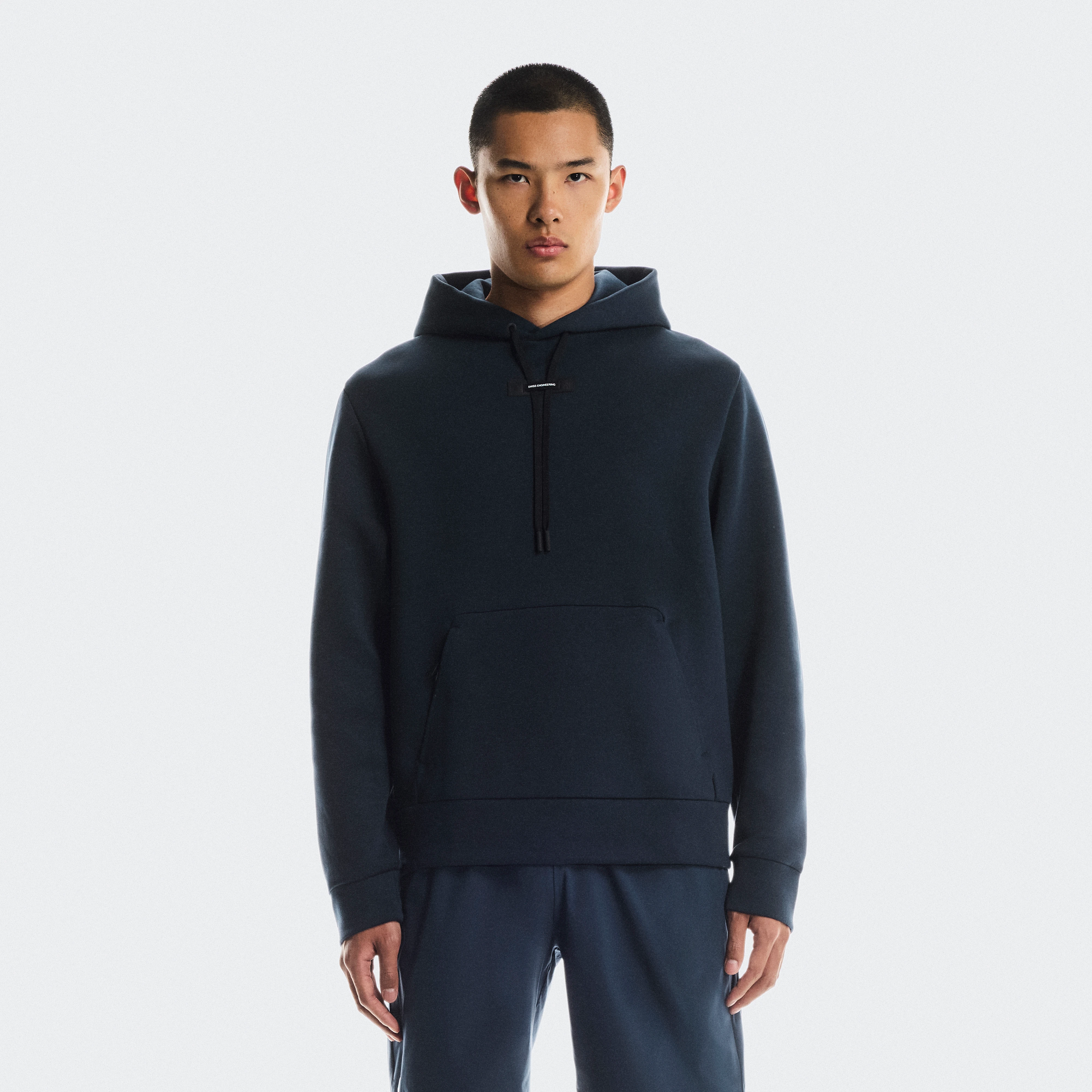On Focus Tech Hoodie Navy Homme – Quotidien, voyage, entraînement Sweats à capuche et sweats