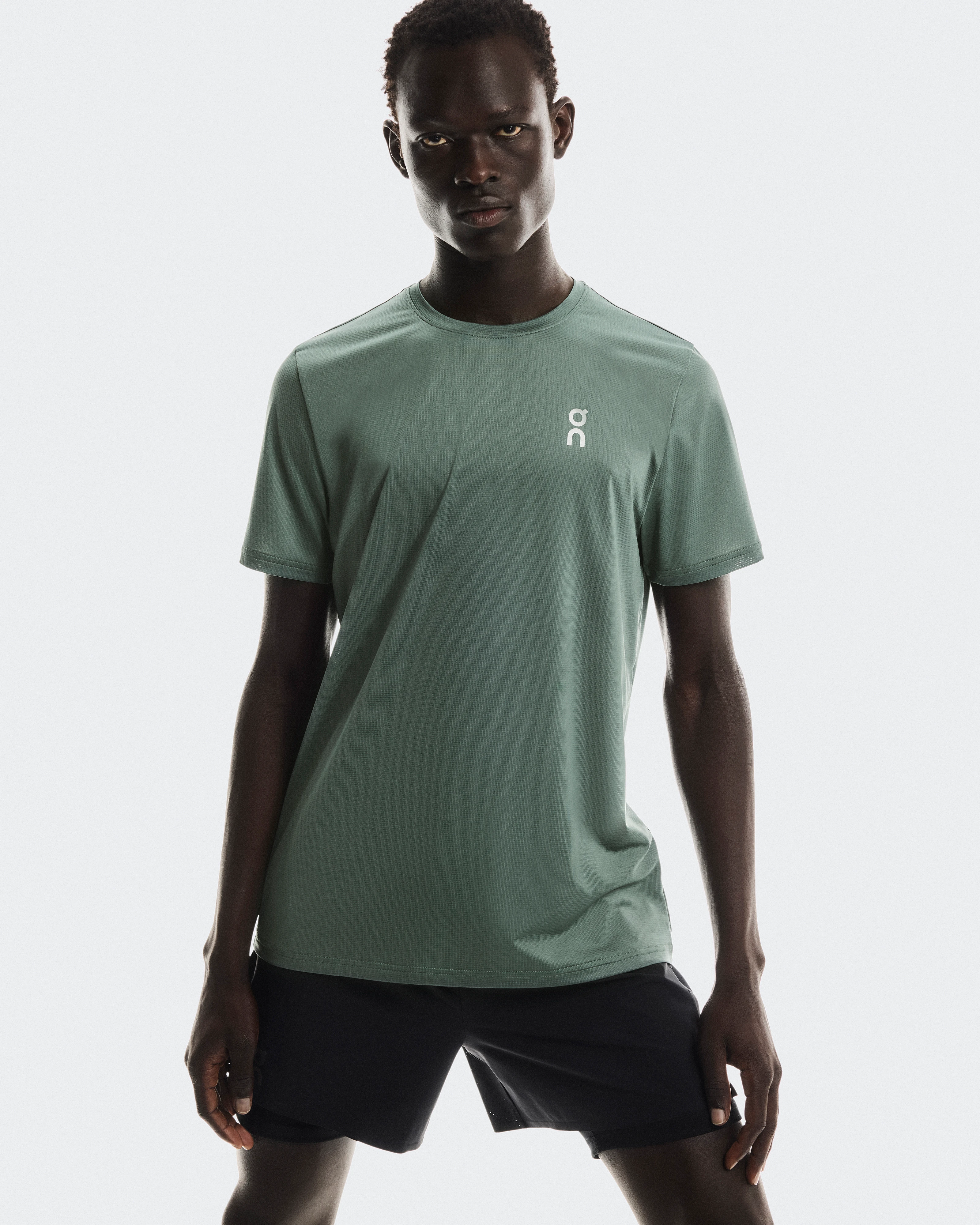On Core-T Olive Homme Hauts et t-shirts