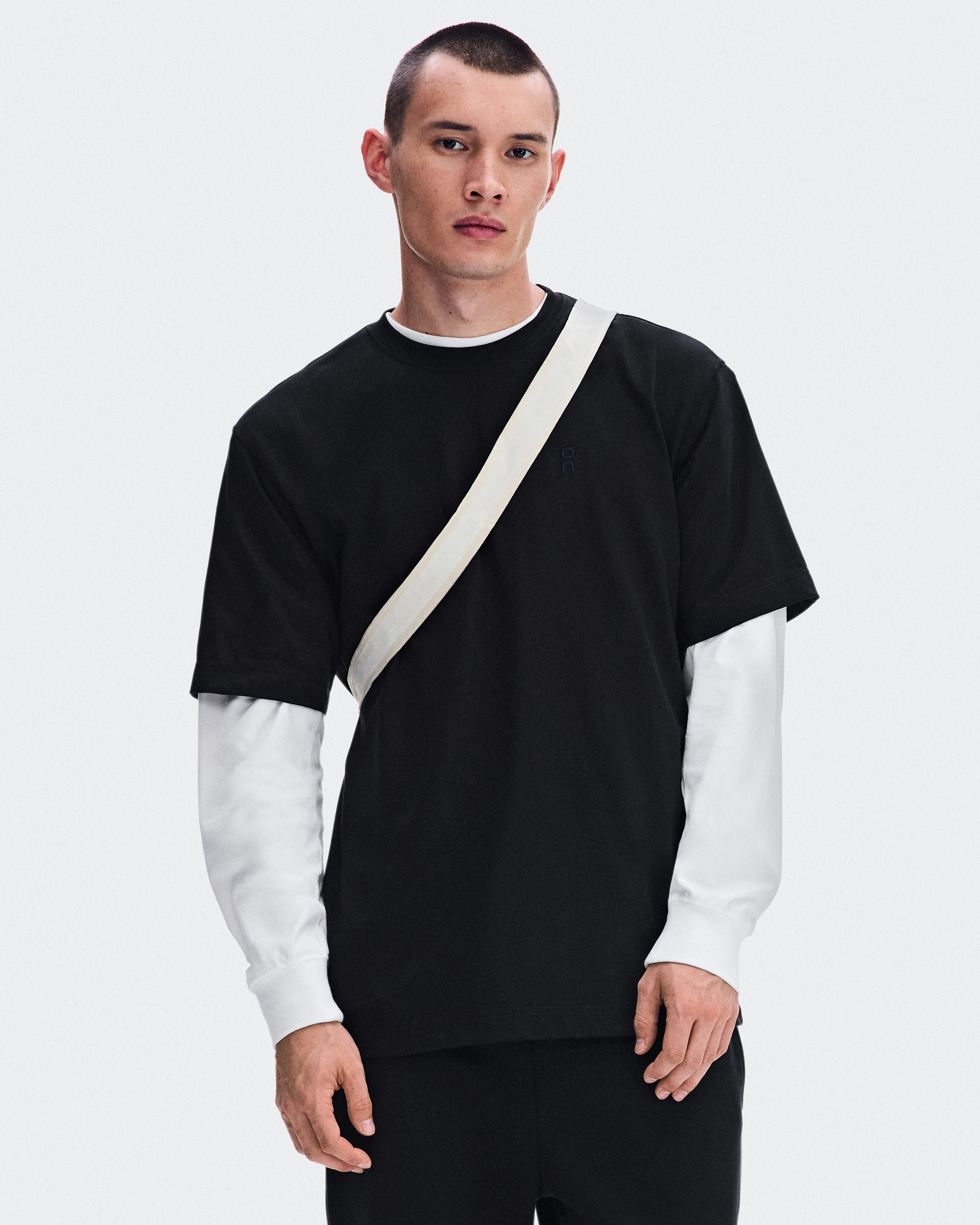 On Club Collective-T Runner Black Homme Hauts et t-shirts