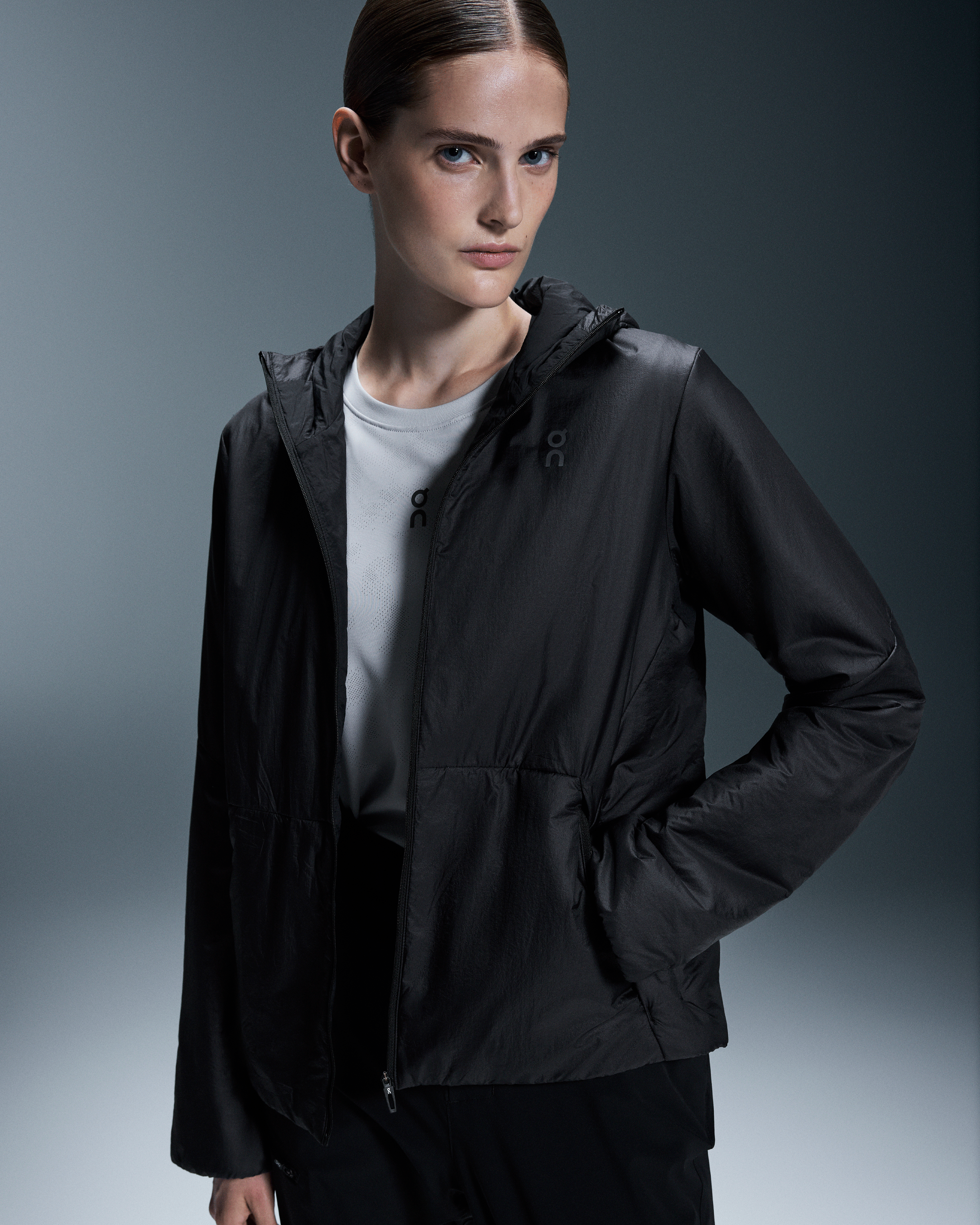 On Trek Jacket Insulated Black Femme Vestes