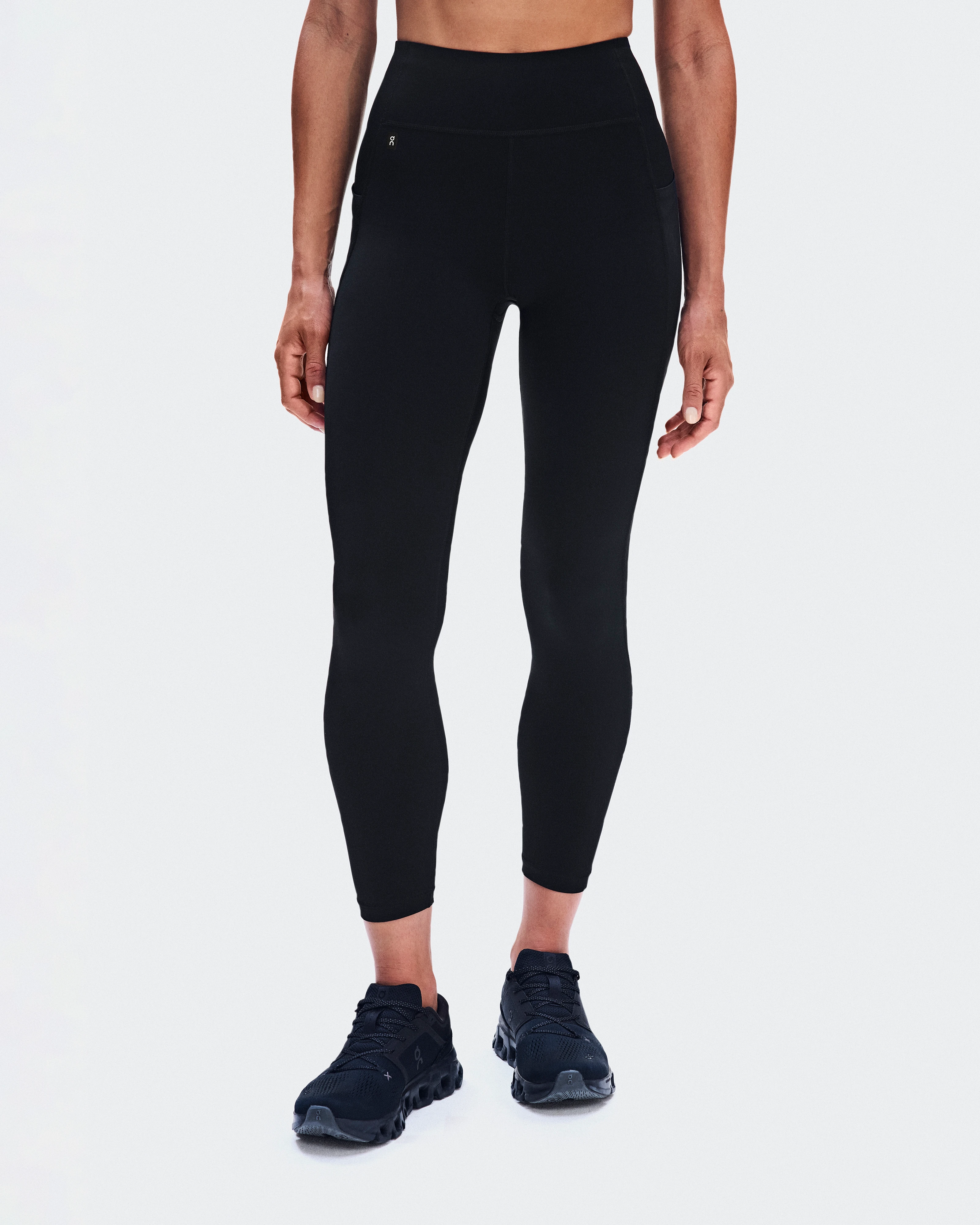 On Train Tights 7/8 Black Femme Leggings