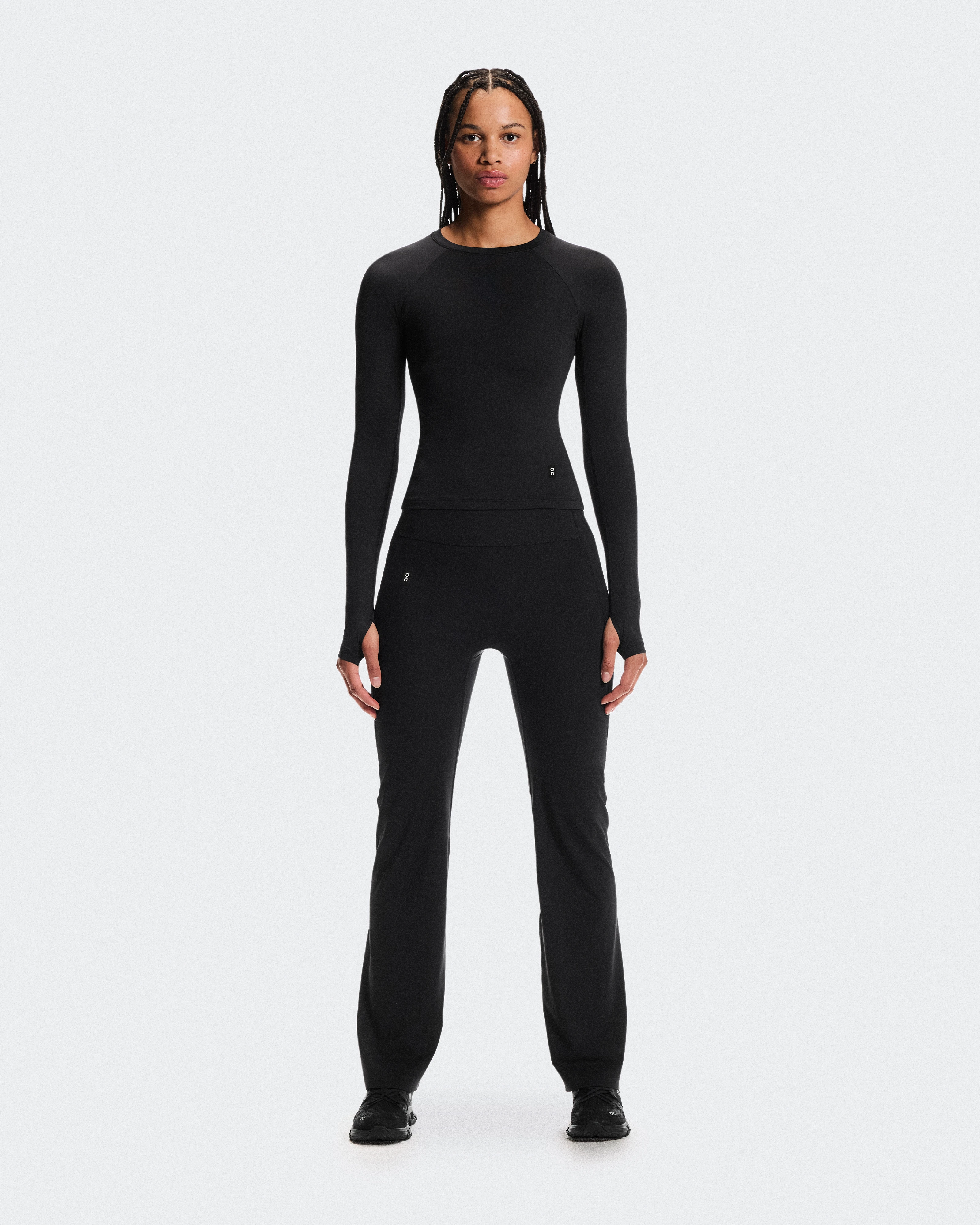 On Studio Long-T Black Femme Hauts et t-shirts