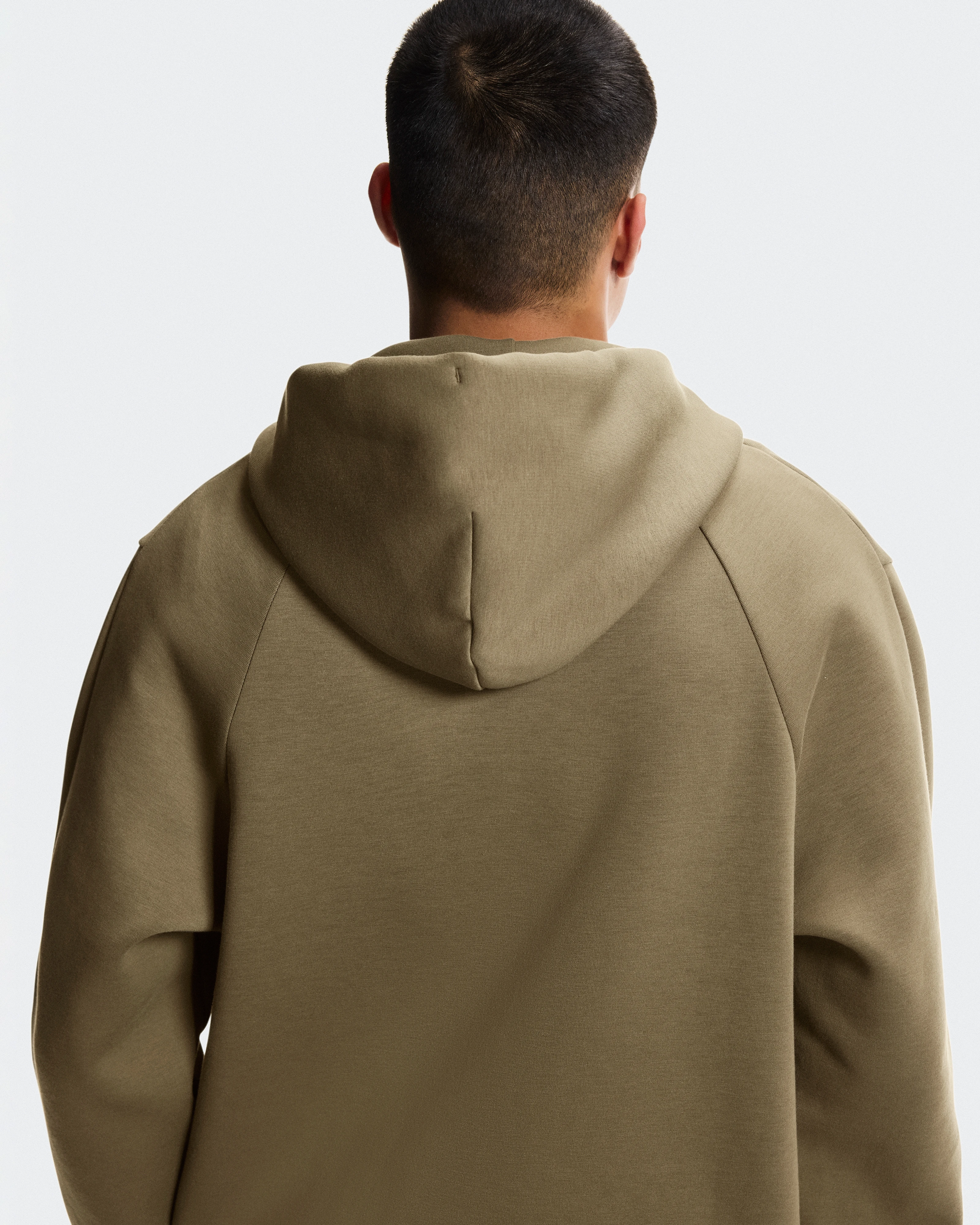 On Focus Tech Zip Hoodie Kalamata Homme Sweats à capuche et sweats