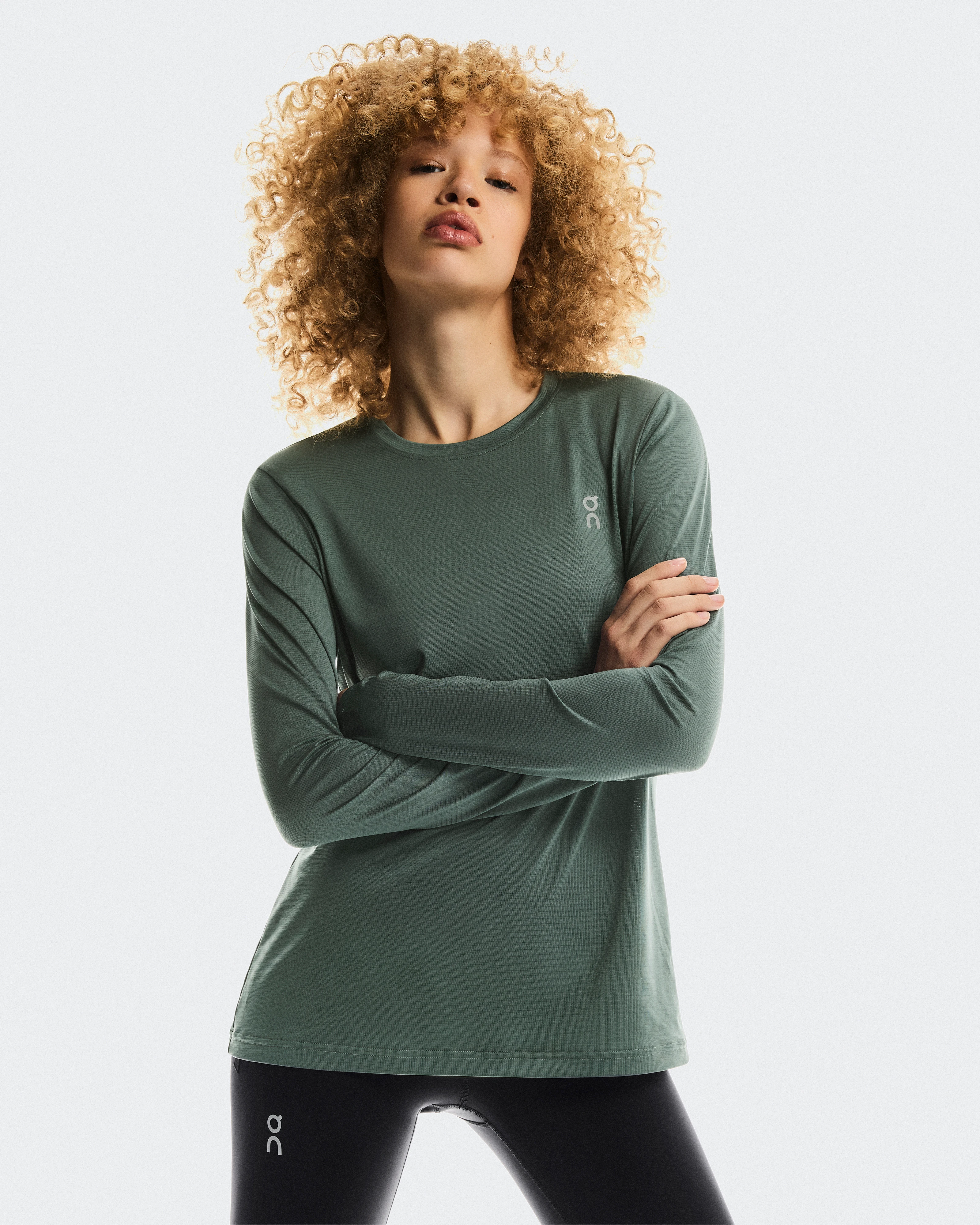 On Core Long-T Olive Femme Hauts et t-shirts