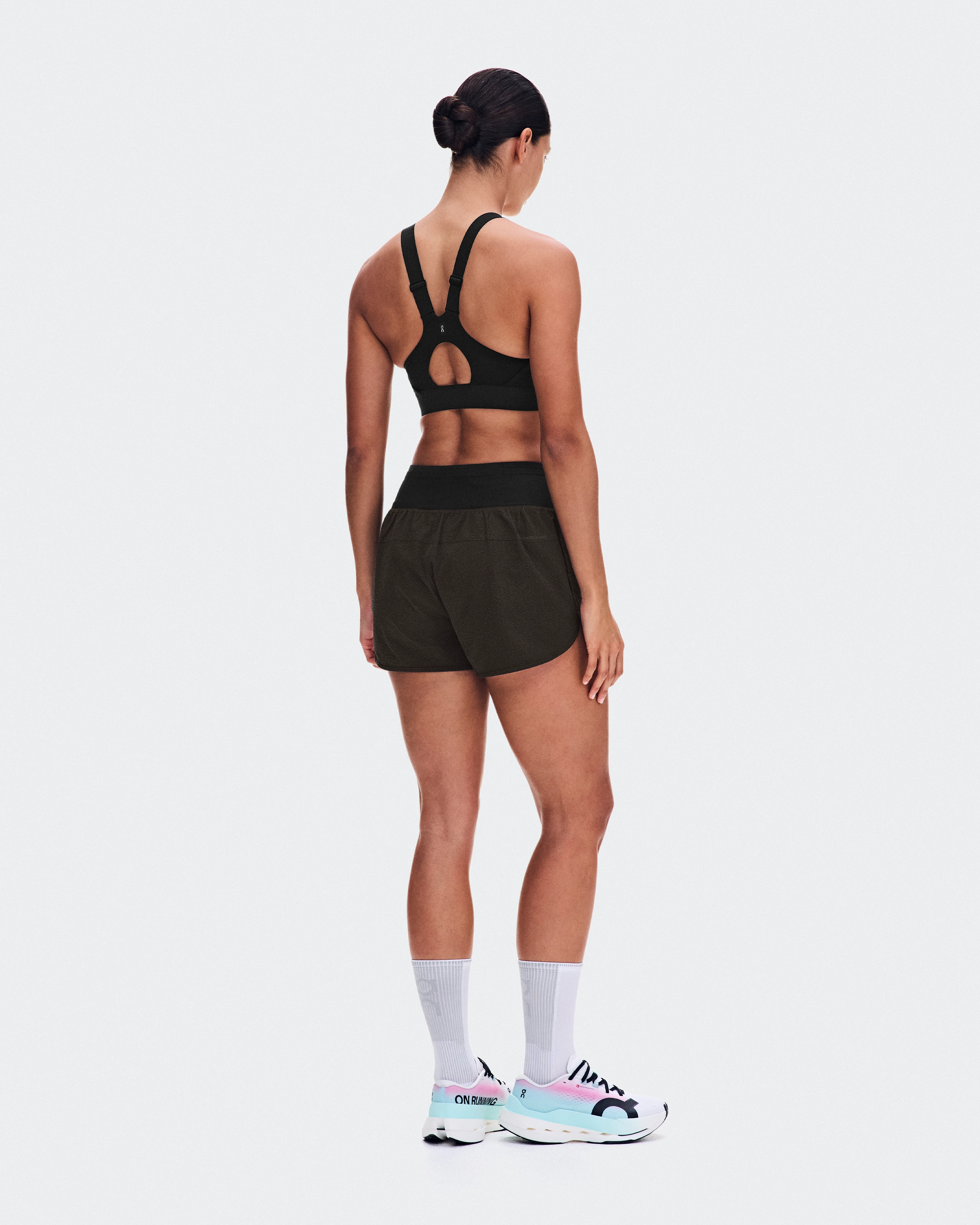 On Performance Volt Shorts Espresso Femme Shorts