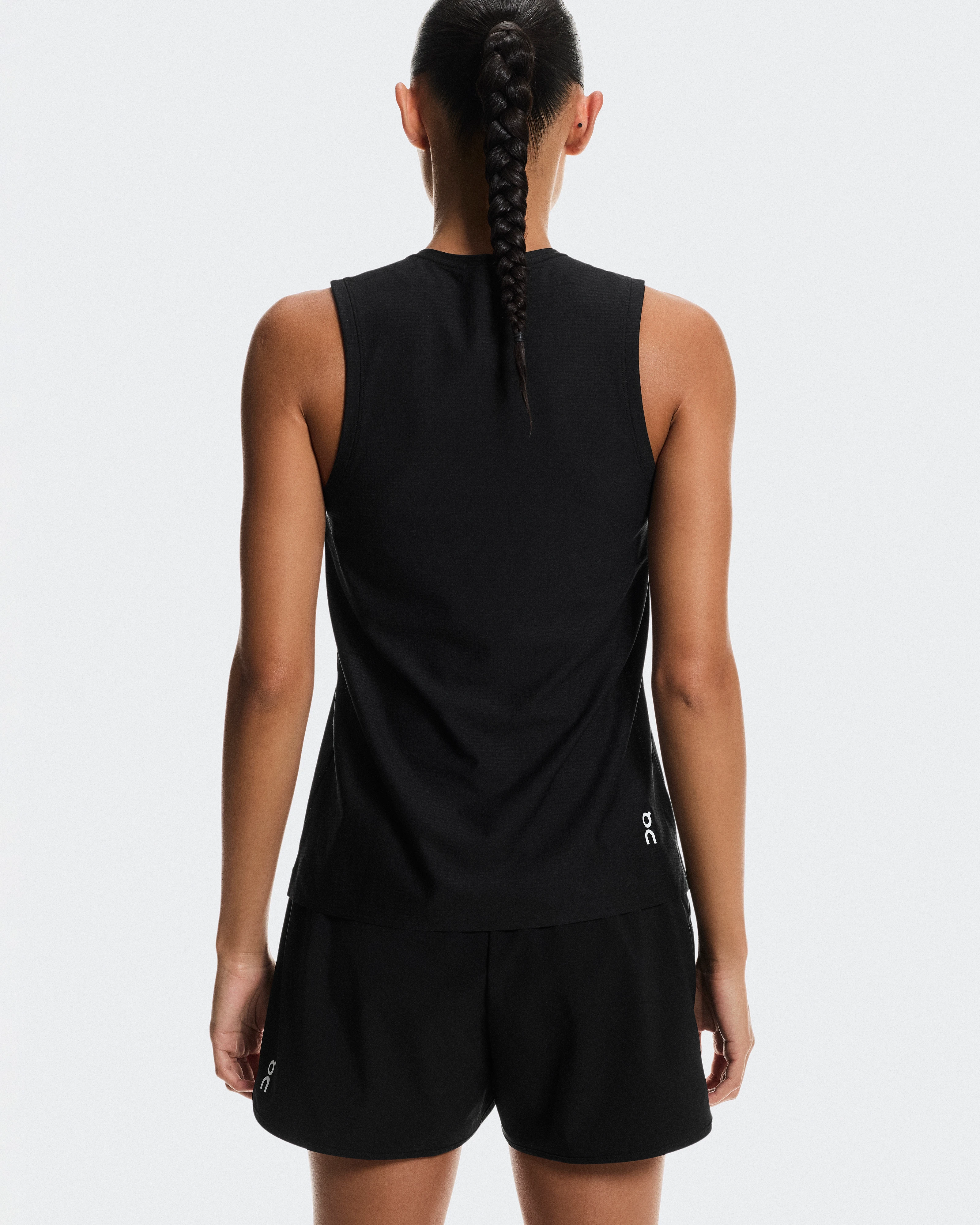 On Court Tank Black Femme Hauts et t-shirts