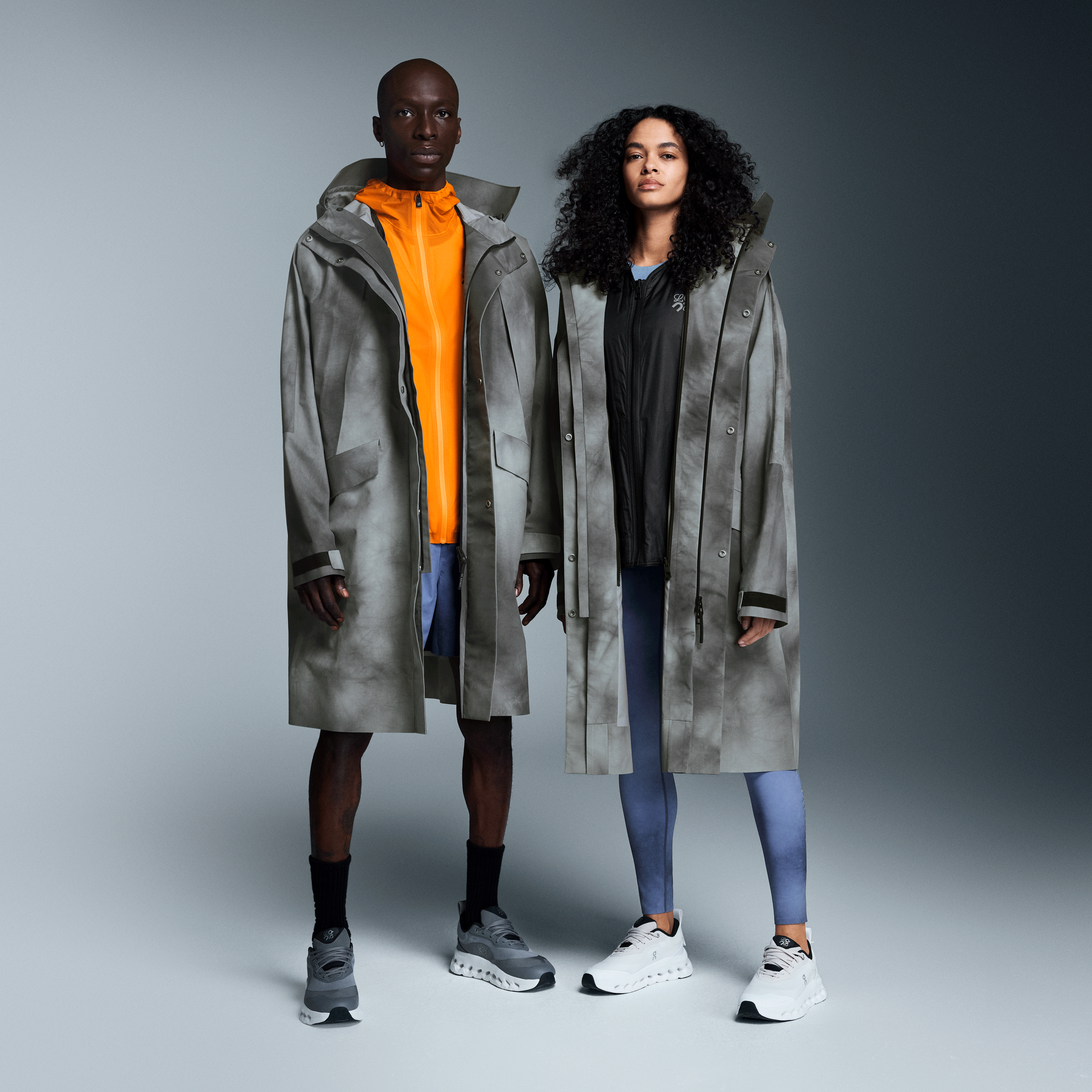 On Parka LOEWE Grey & Multicolor Unisexe – Édition spéciale, outdoor, LOEWE × On Vestes