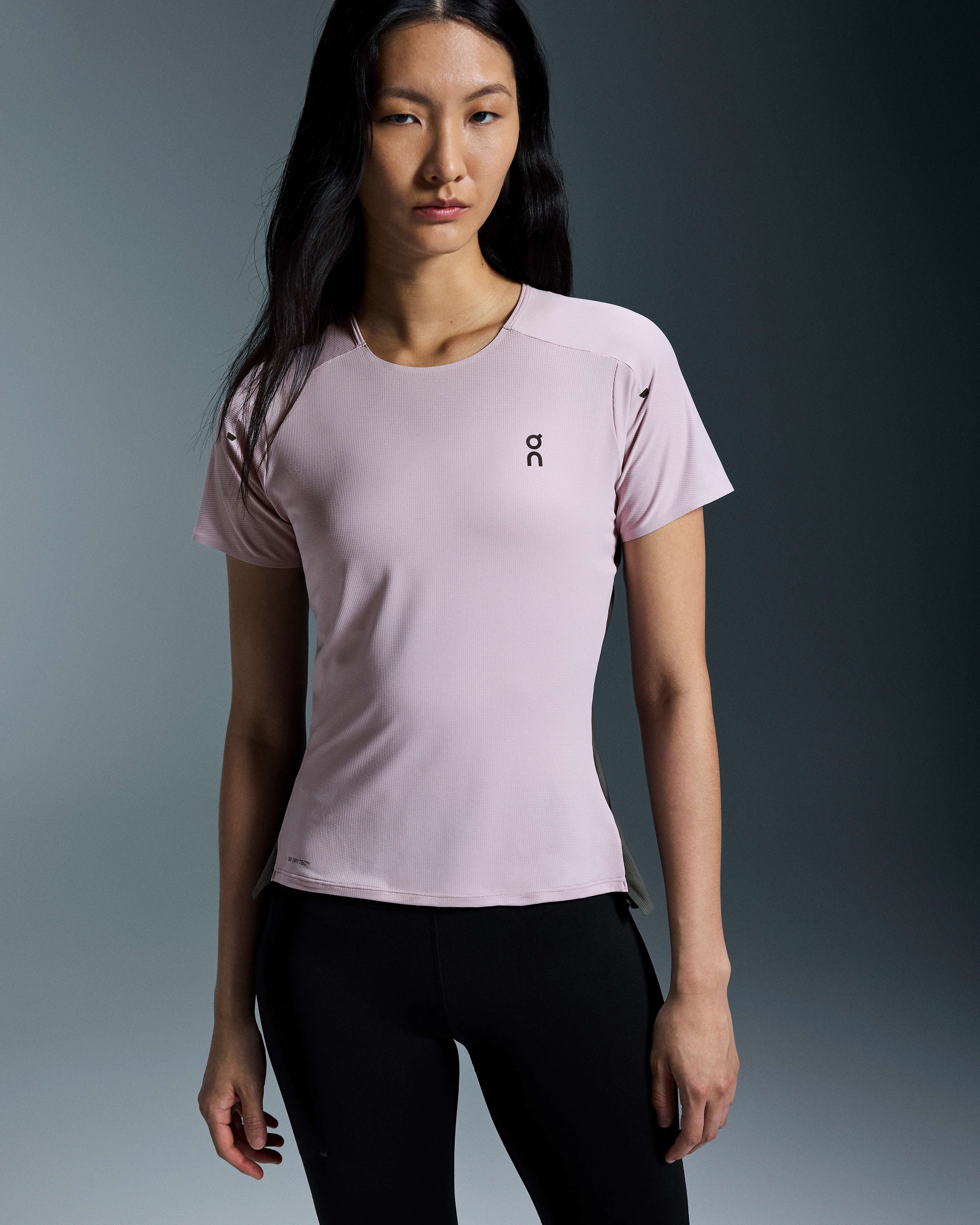 On Performance-T Mauve & Eclipse Femme Hauts et t-shirts