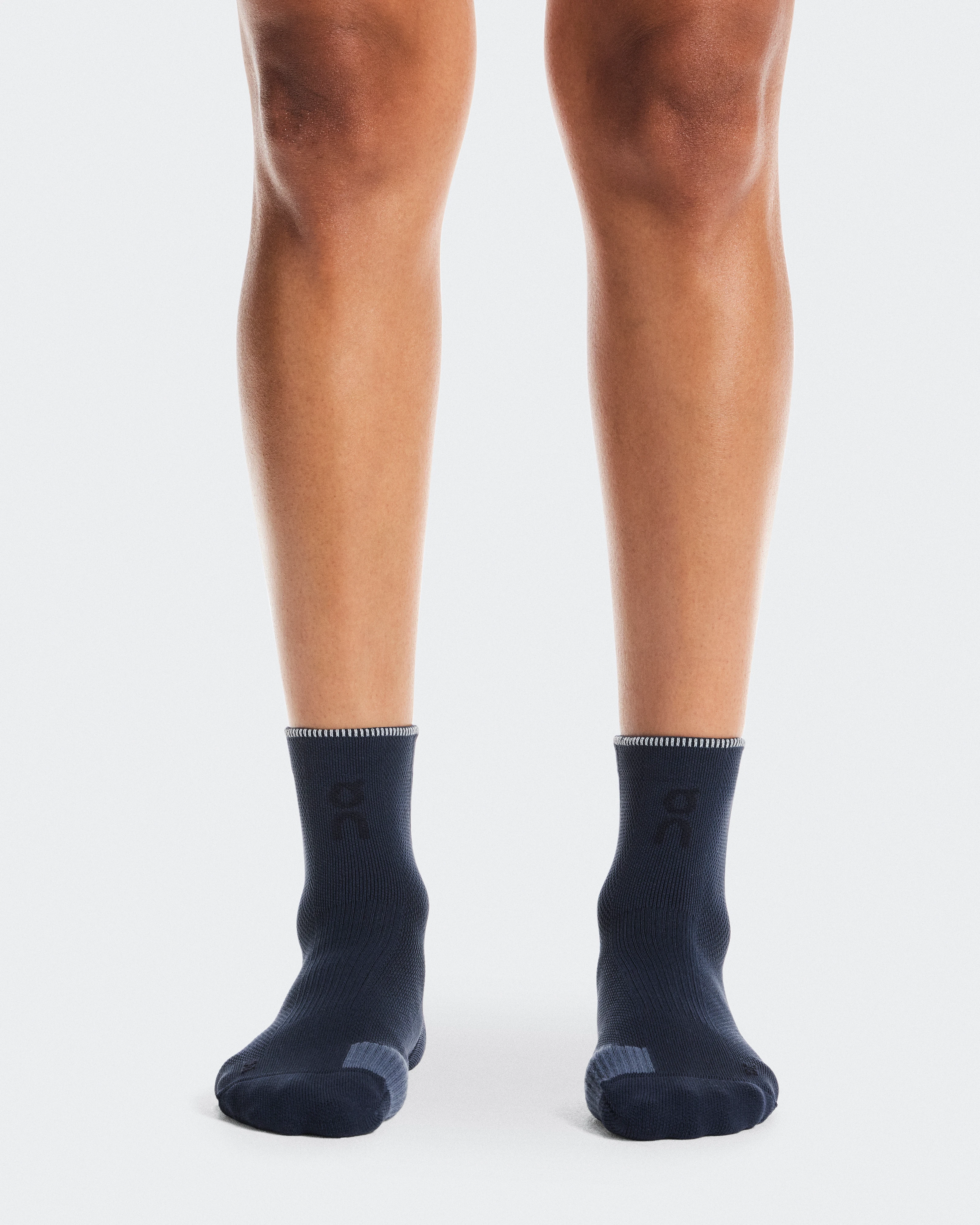 On Performance Run Sock Mid Navy & Navy Unisexe Chaussettes