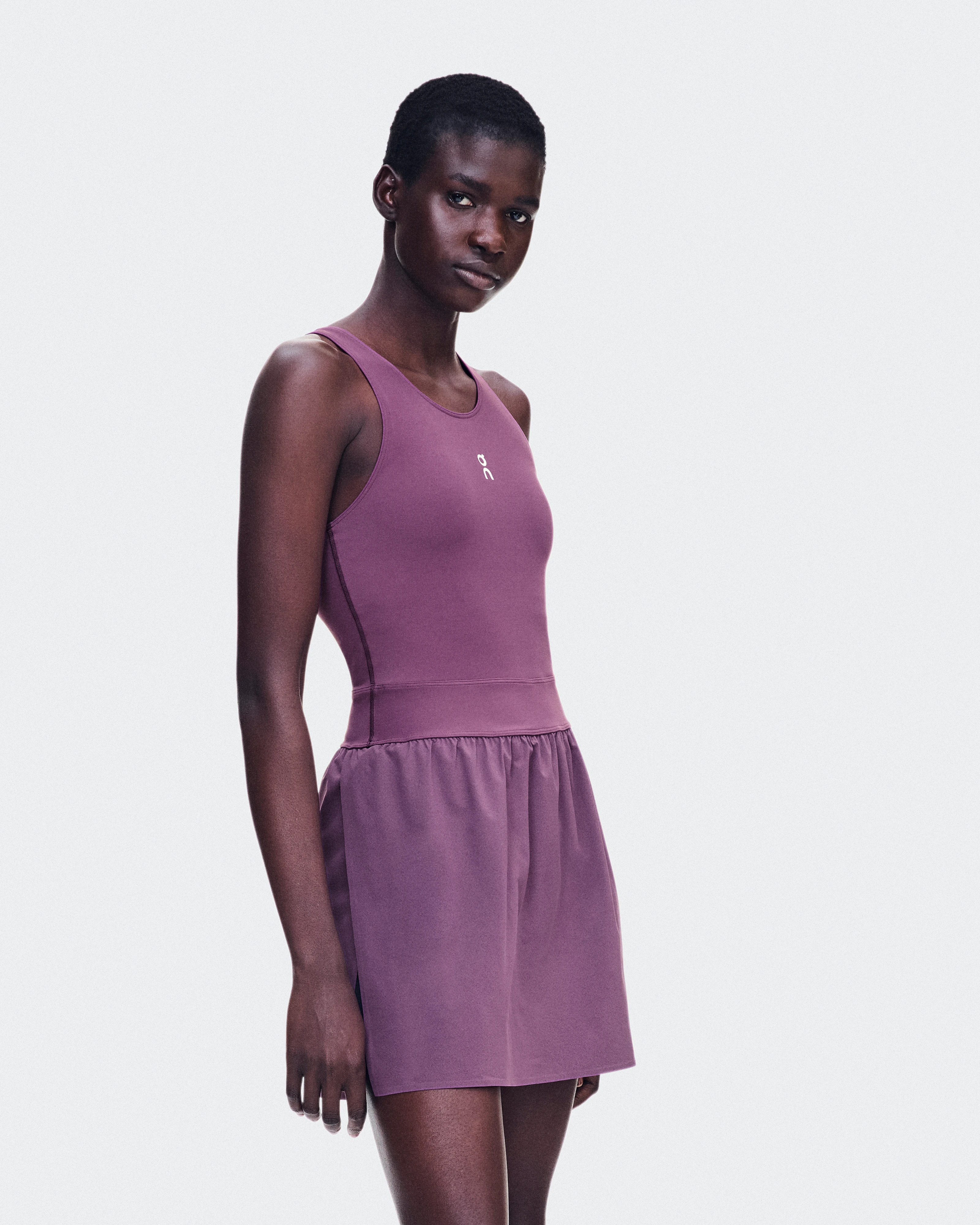 On Court Dress Split Cassis Femme Robes