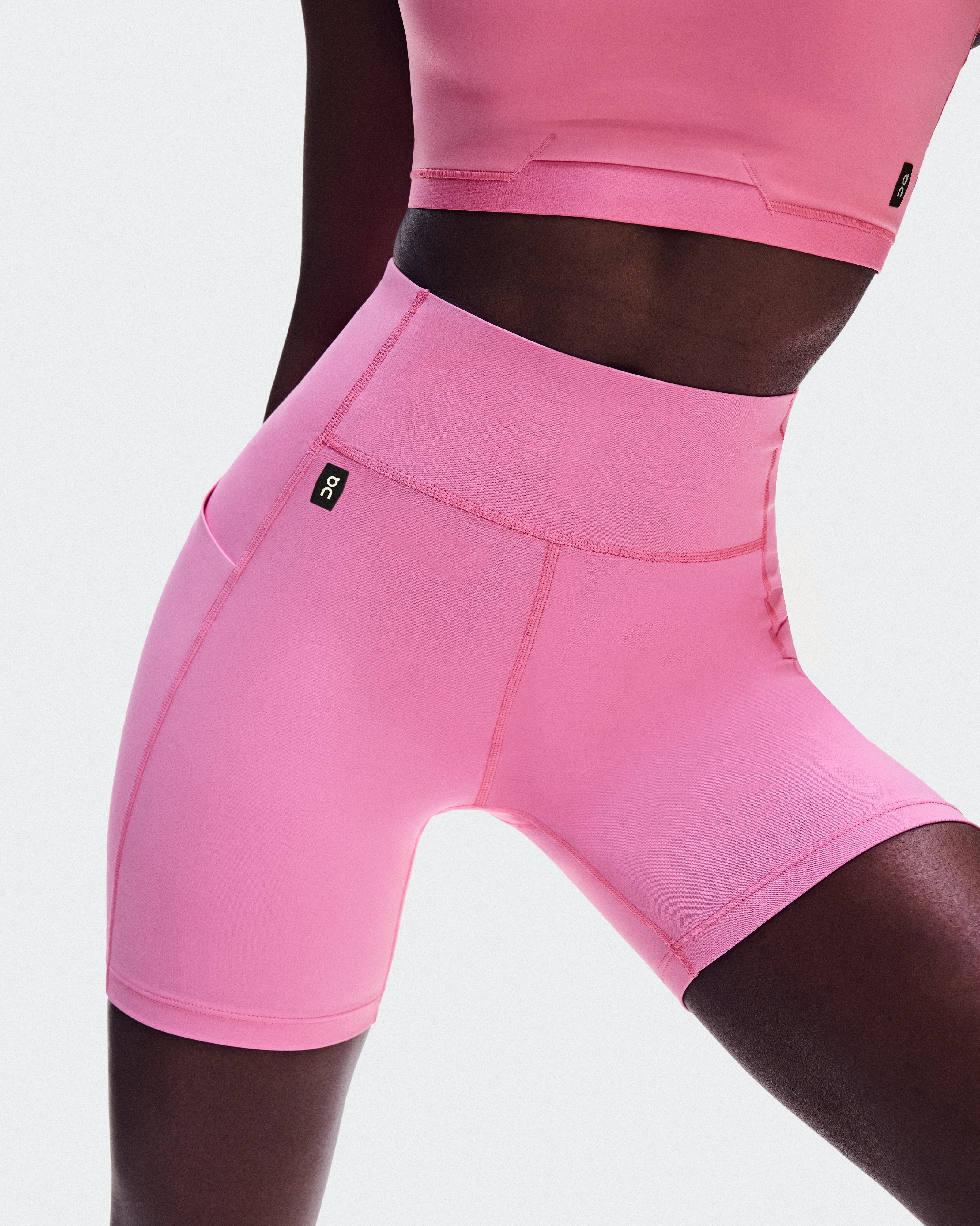 On Train Tights Short 6" Bubblegum Femme Shorts