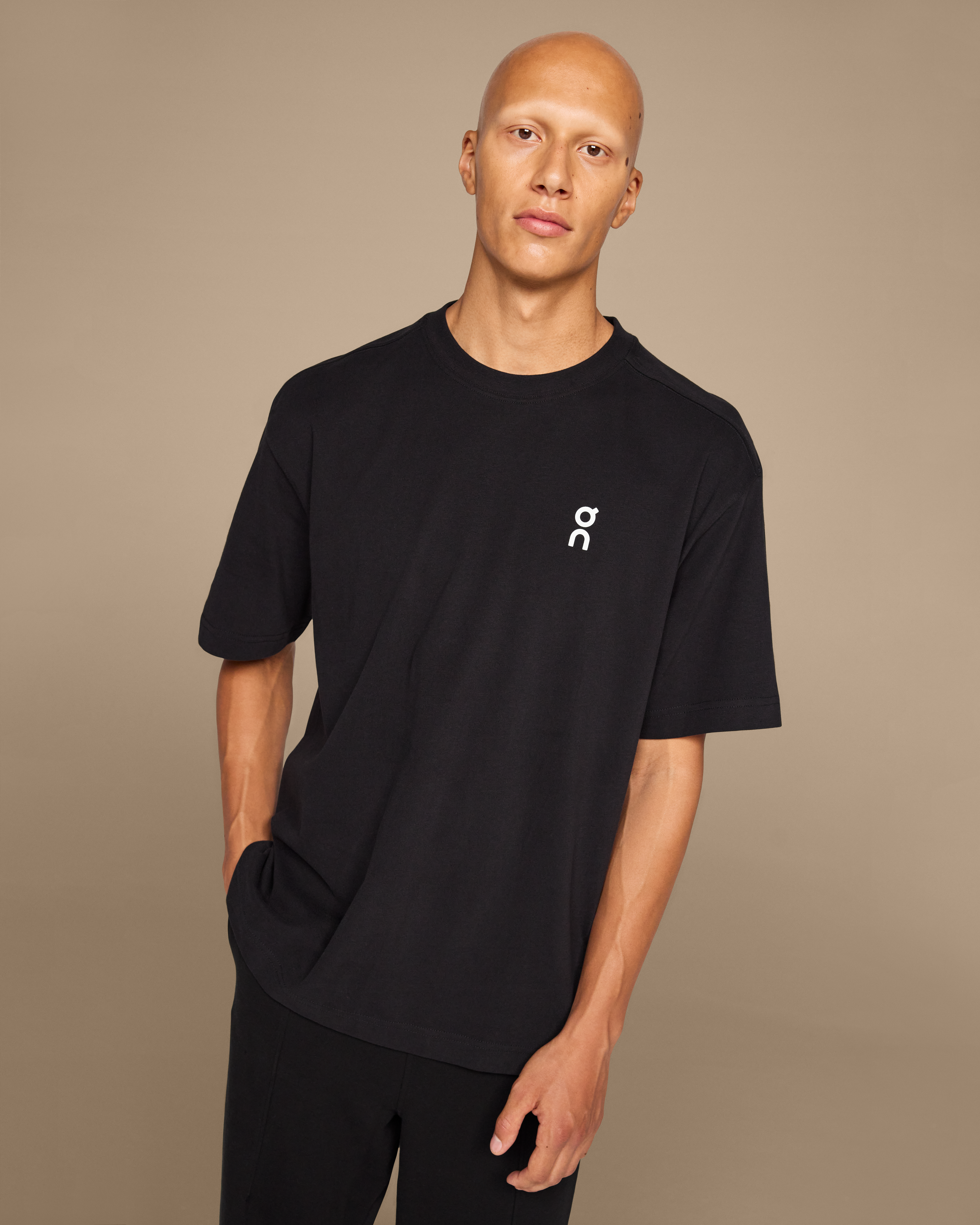 On Club-T Black Homme Hauts et t-shirts