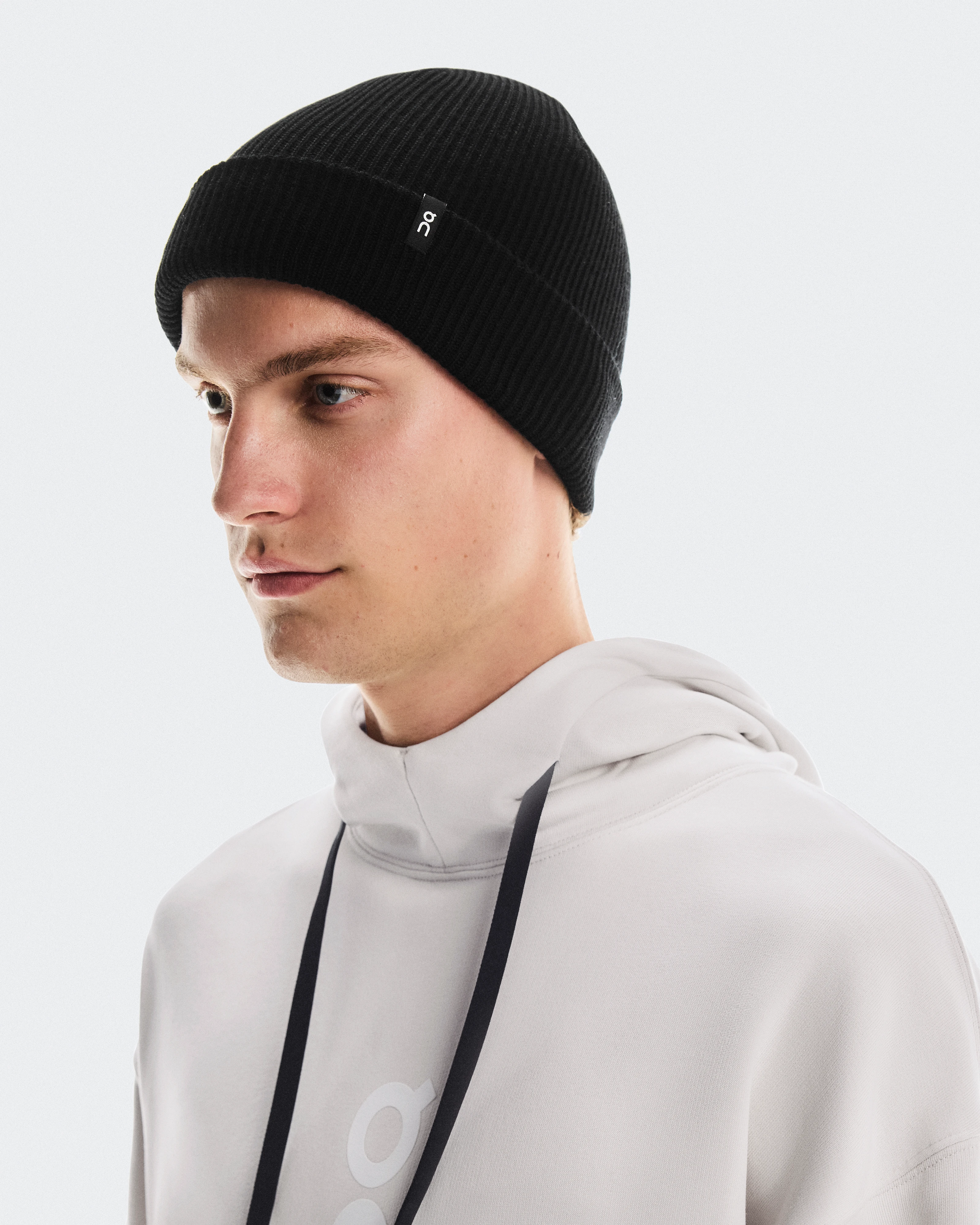 On Merino Beanie Black Unisexe Chapeaux