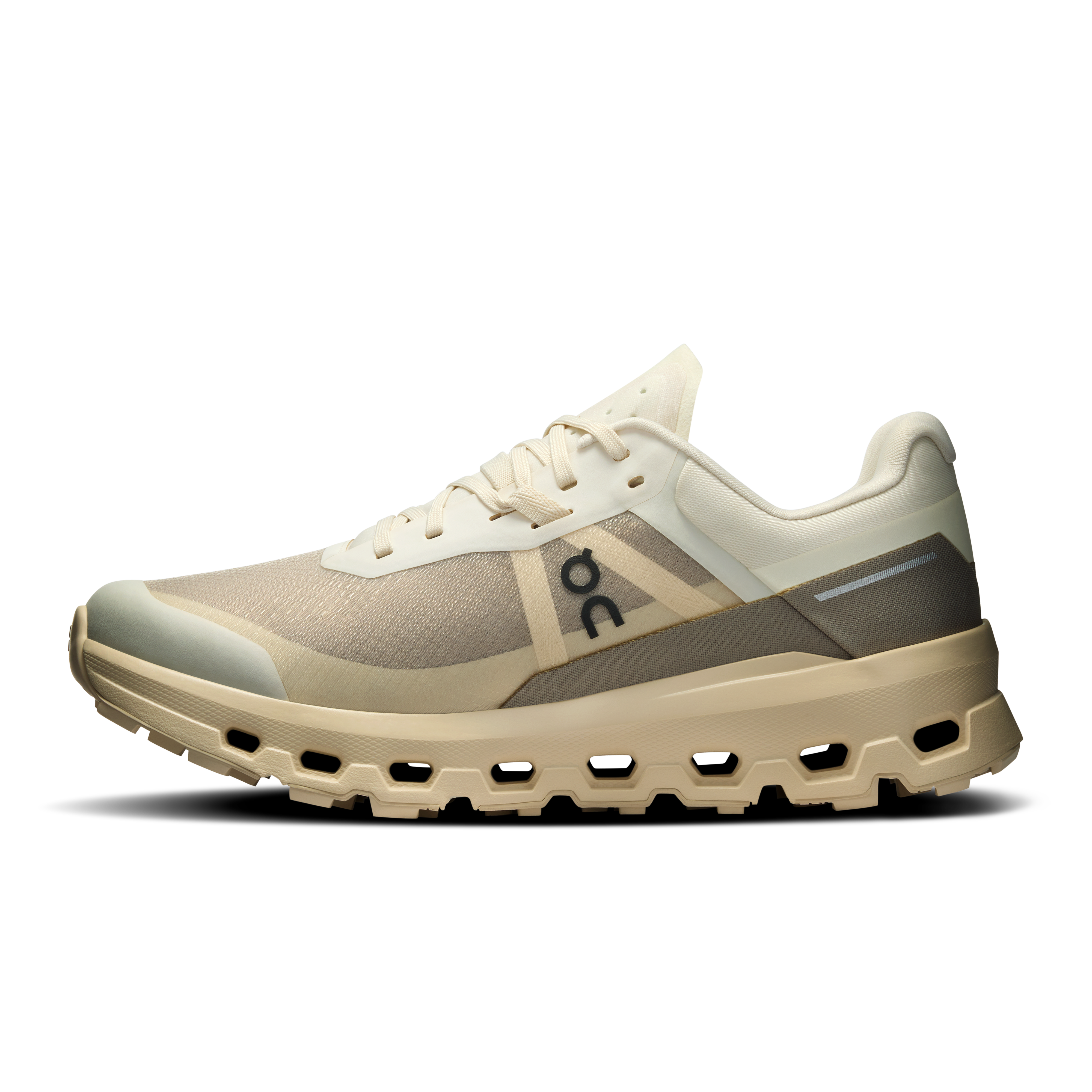 On Cloudvista 2 Cream & Desert Femme Running de trail Chaussures