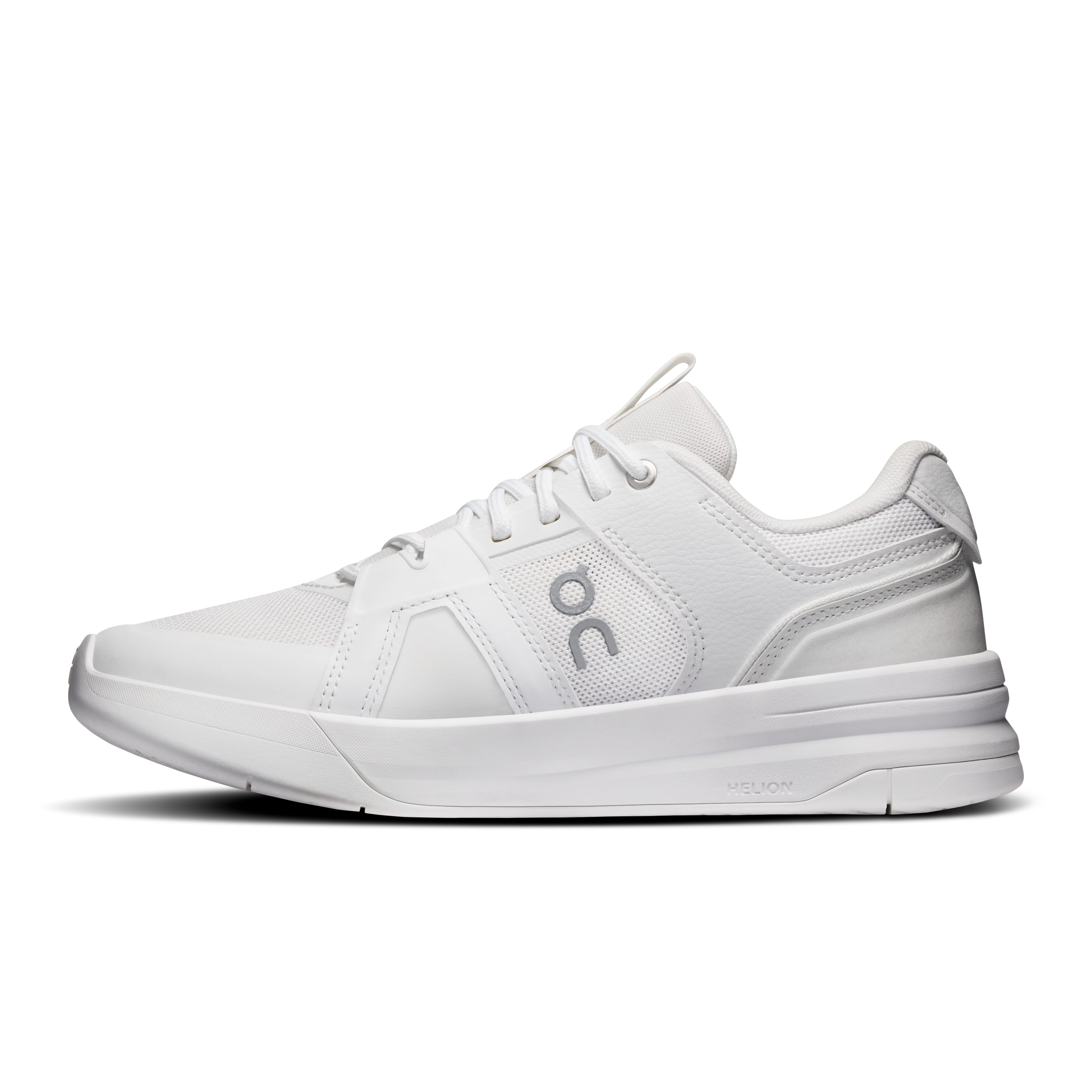 On THE ROGER Clubhouse Pro 2 White & Ivory Femme Tennis Chaussures