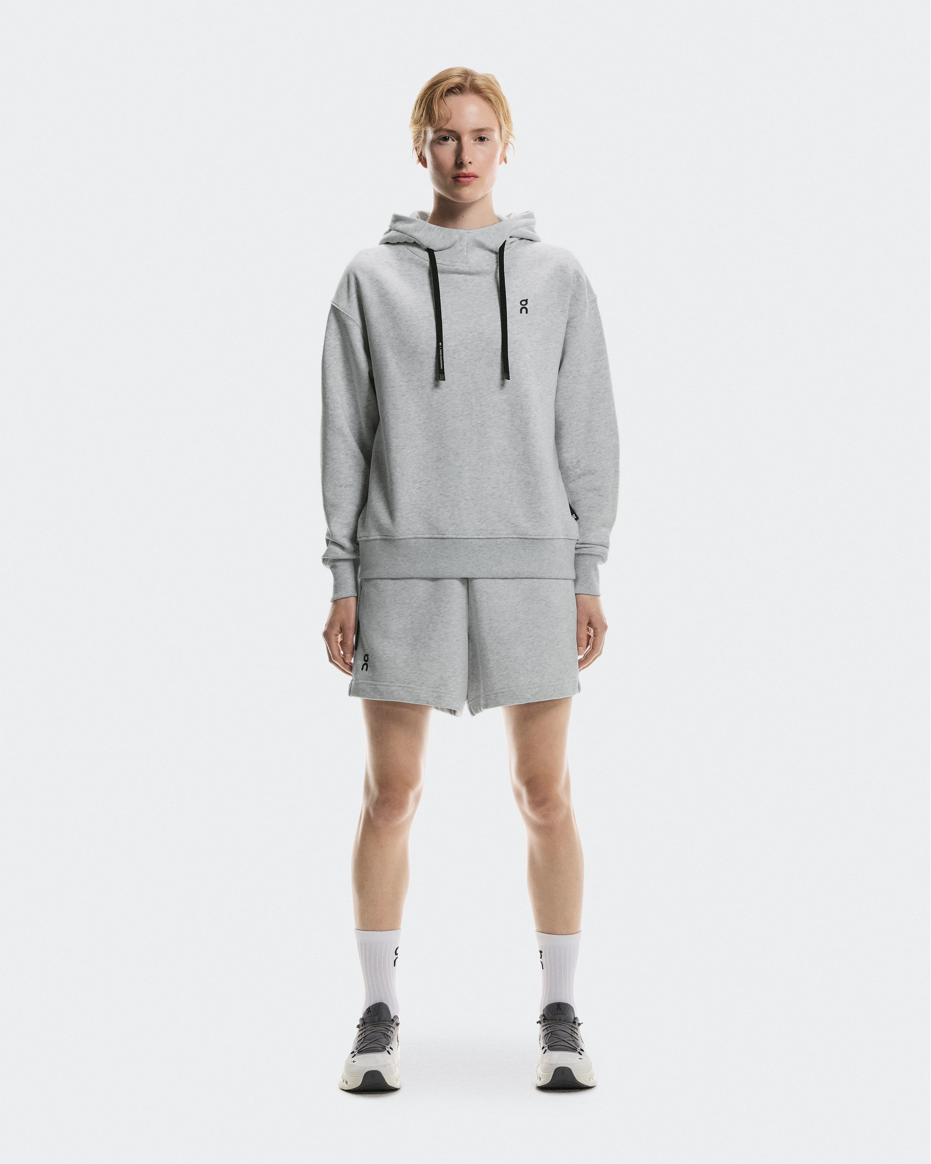 On Club Hoodie Graphic Heather Femme Sweats à capuche et sweats