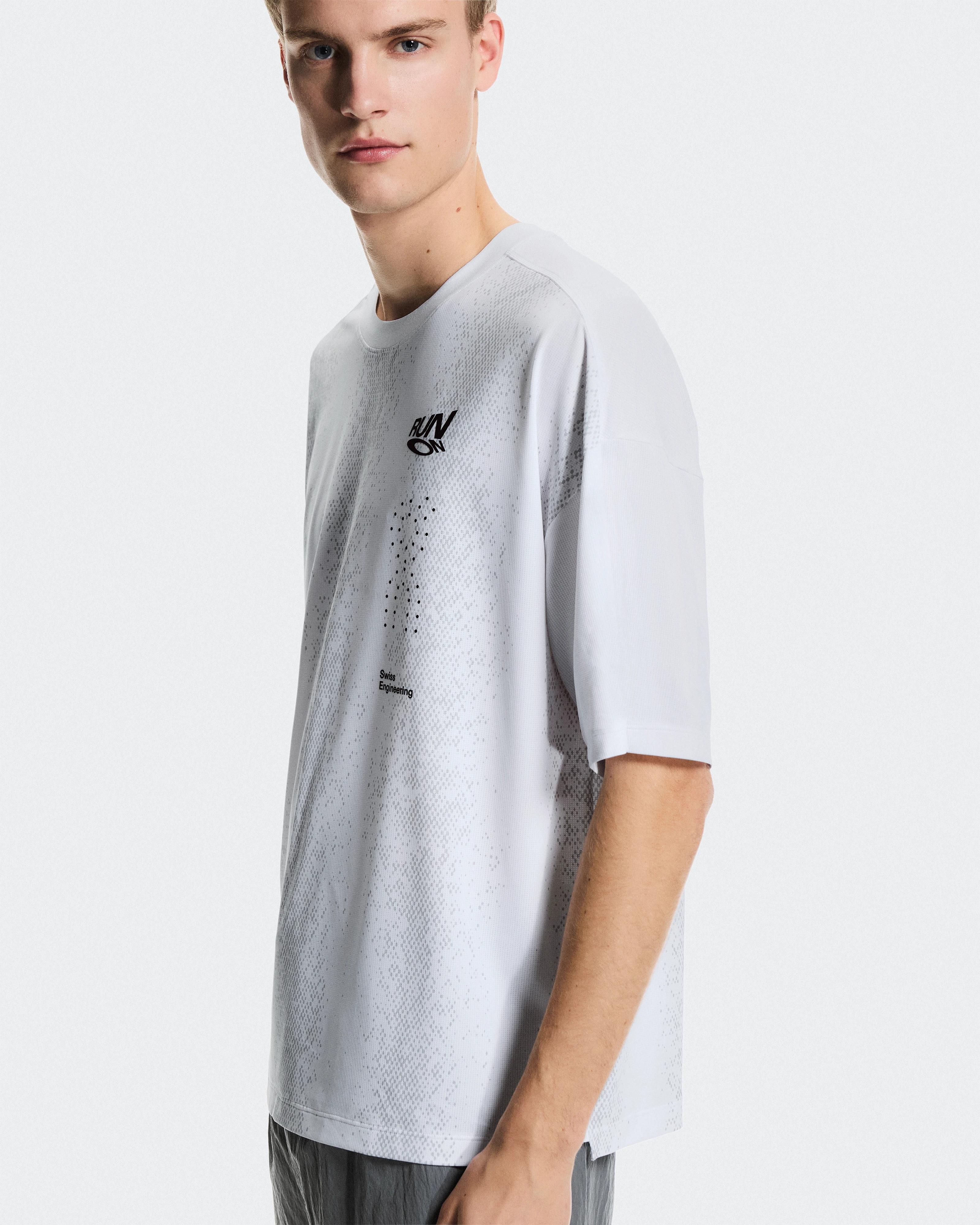 On Performance Volt-T White Homme Hauts et t-shirts