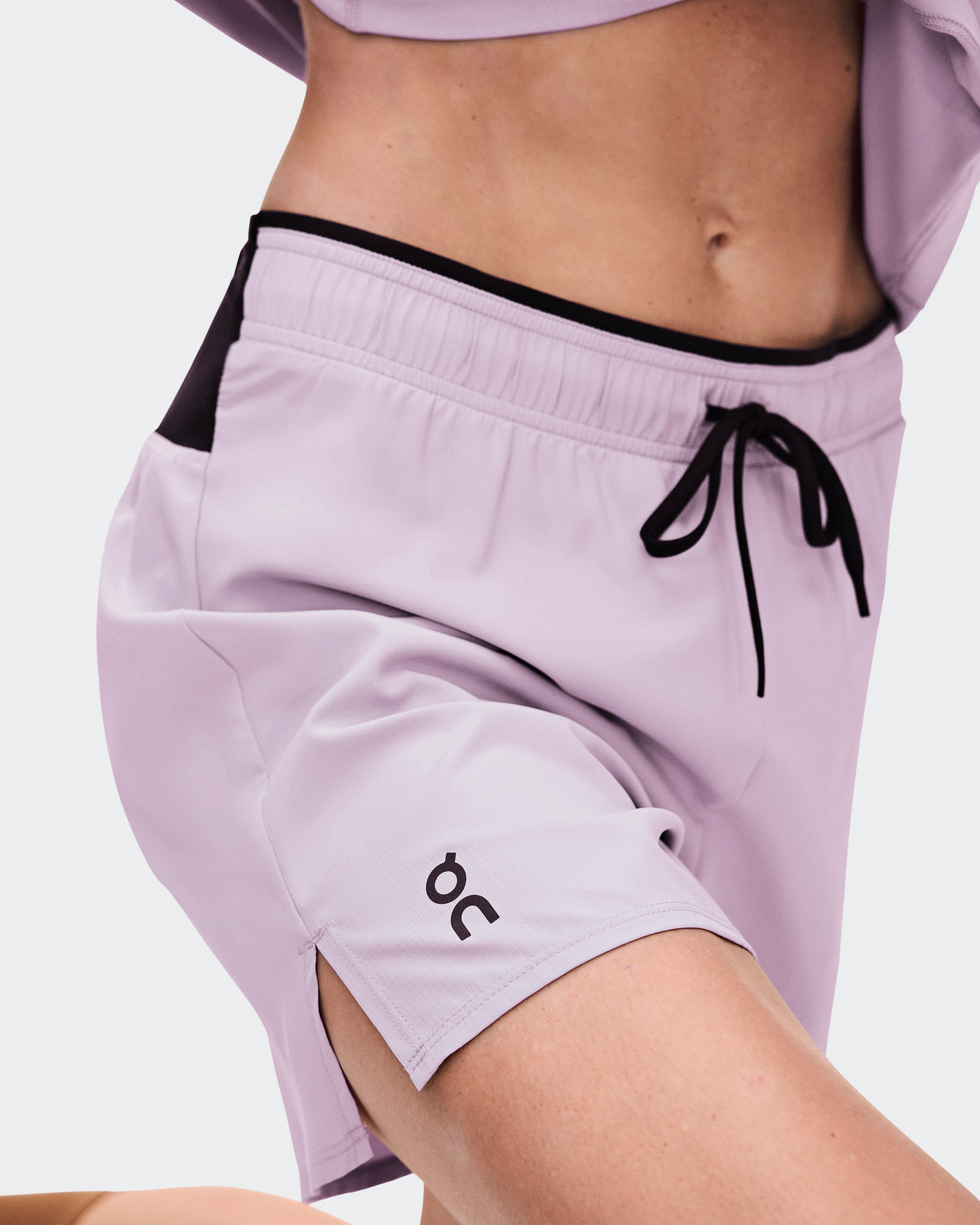 On Trail Shorts Foxglove Femme Shorts