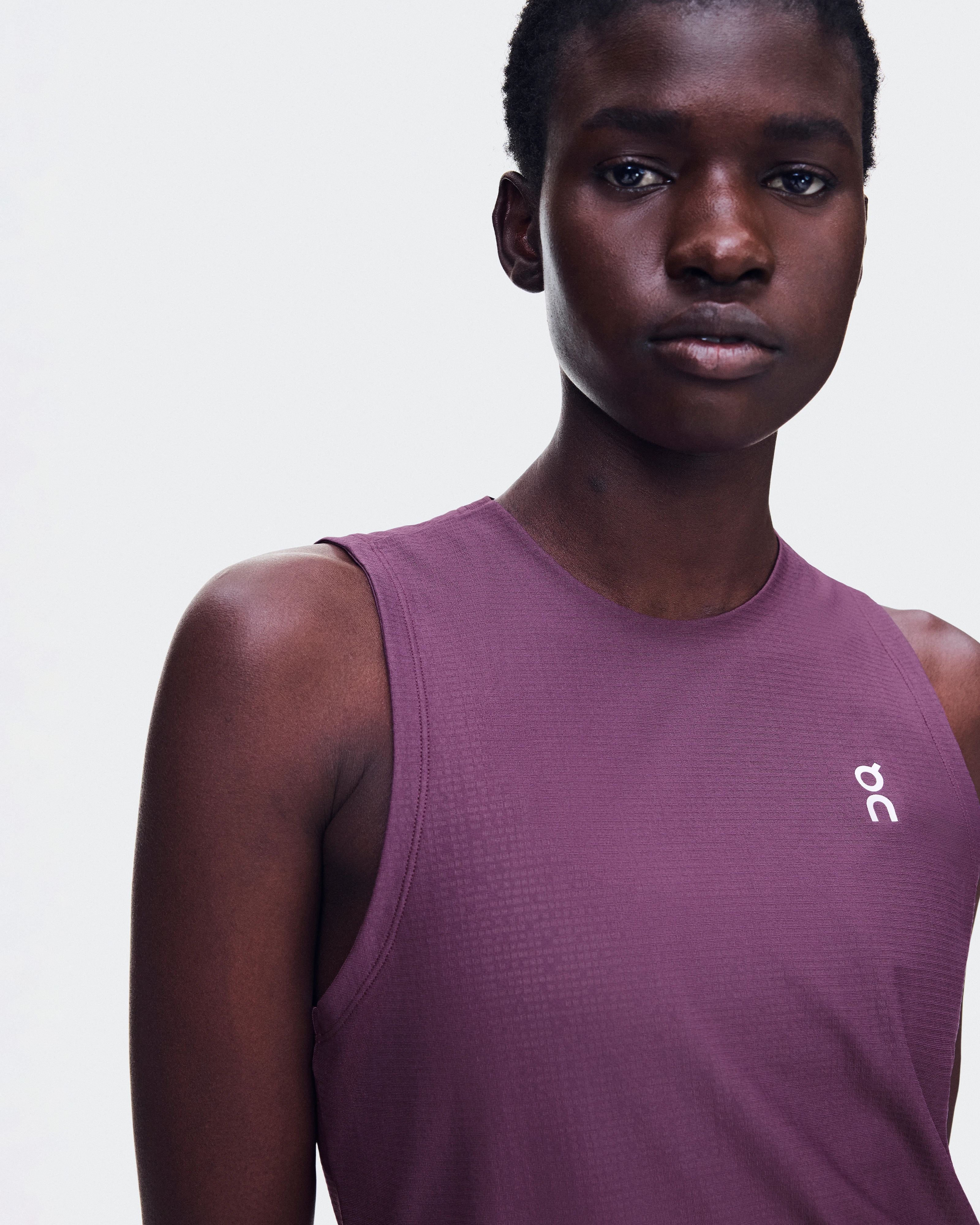 On Court Tank Cassis Femme Hauts et t-shirts