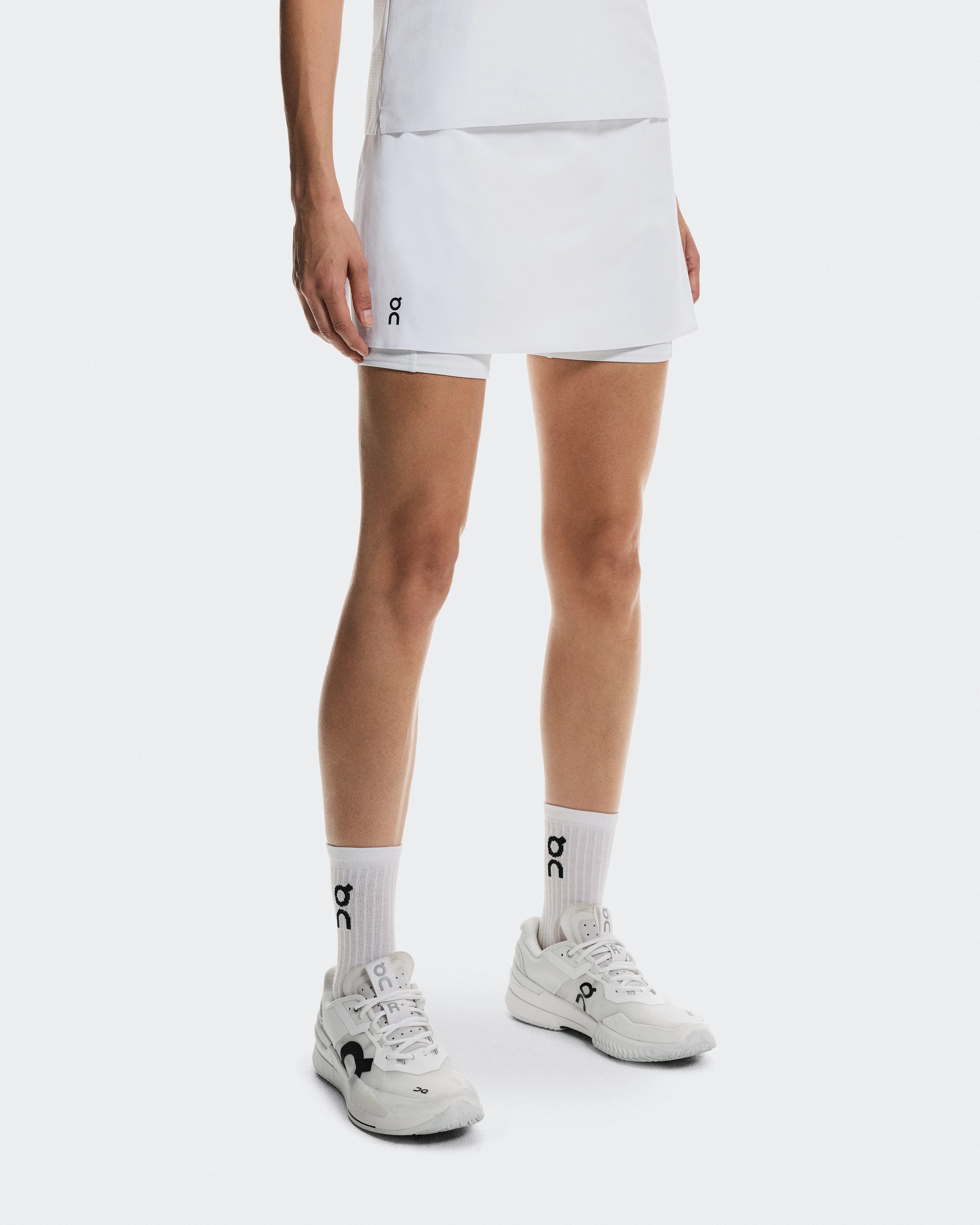 On Court Skirt Split White Femme Jupes