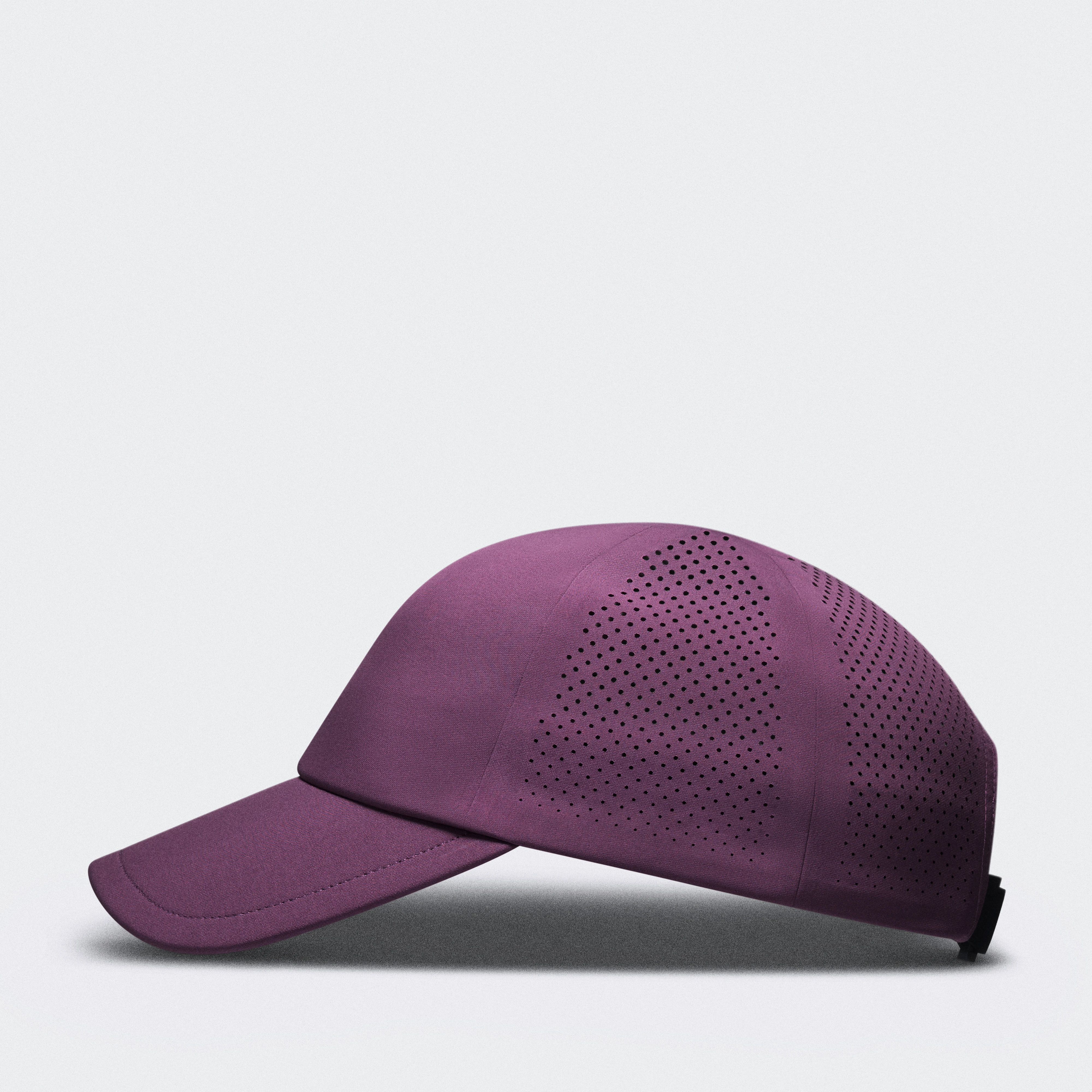 On Court Cap Cassis Unisexe – Tennis, légèreté et ventilation Chapeaux