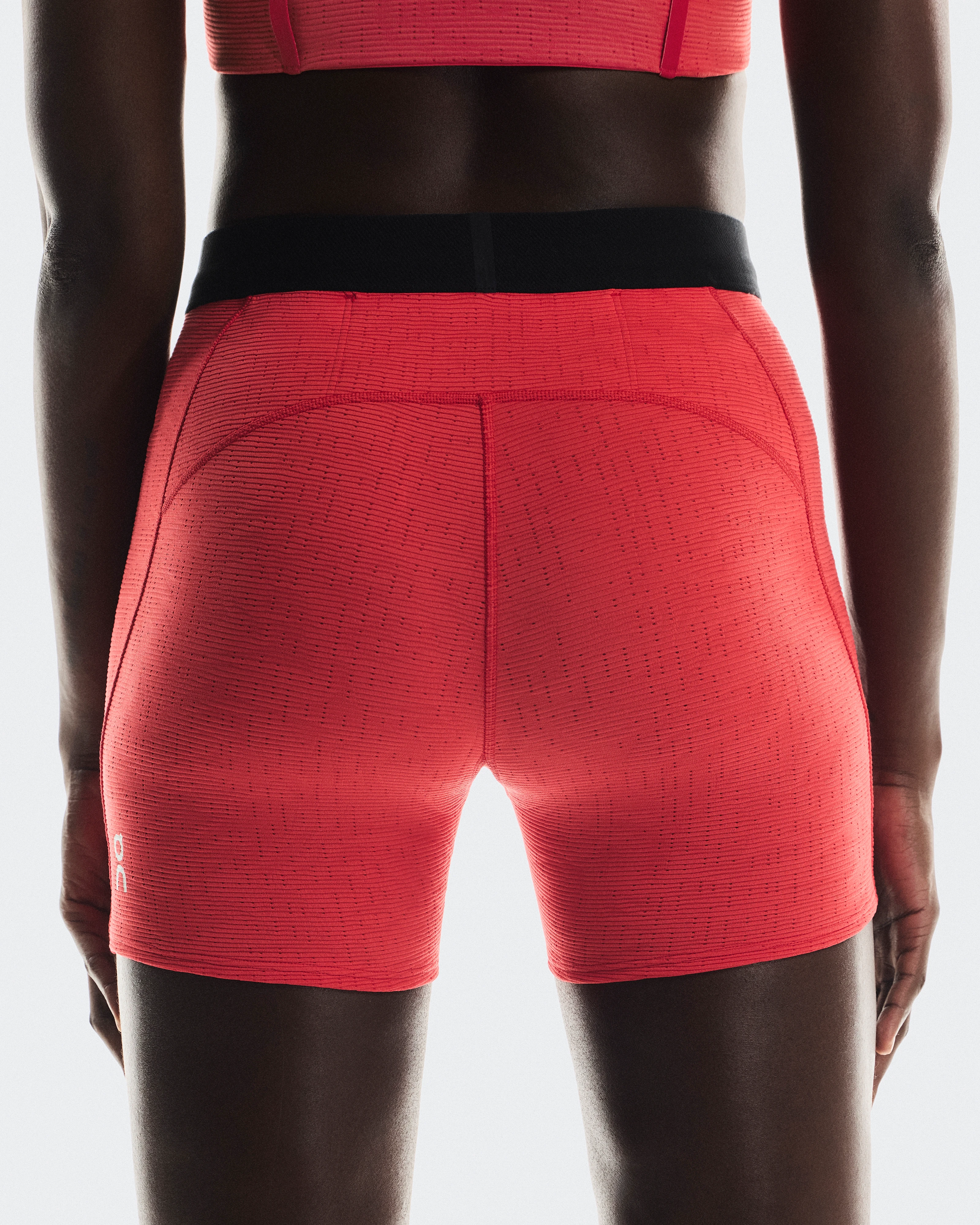 On Pace Tights Short Red Femme Leggings