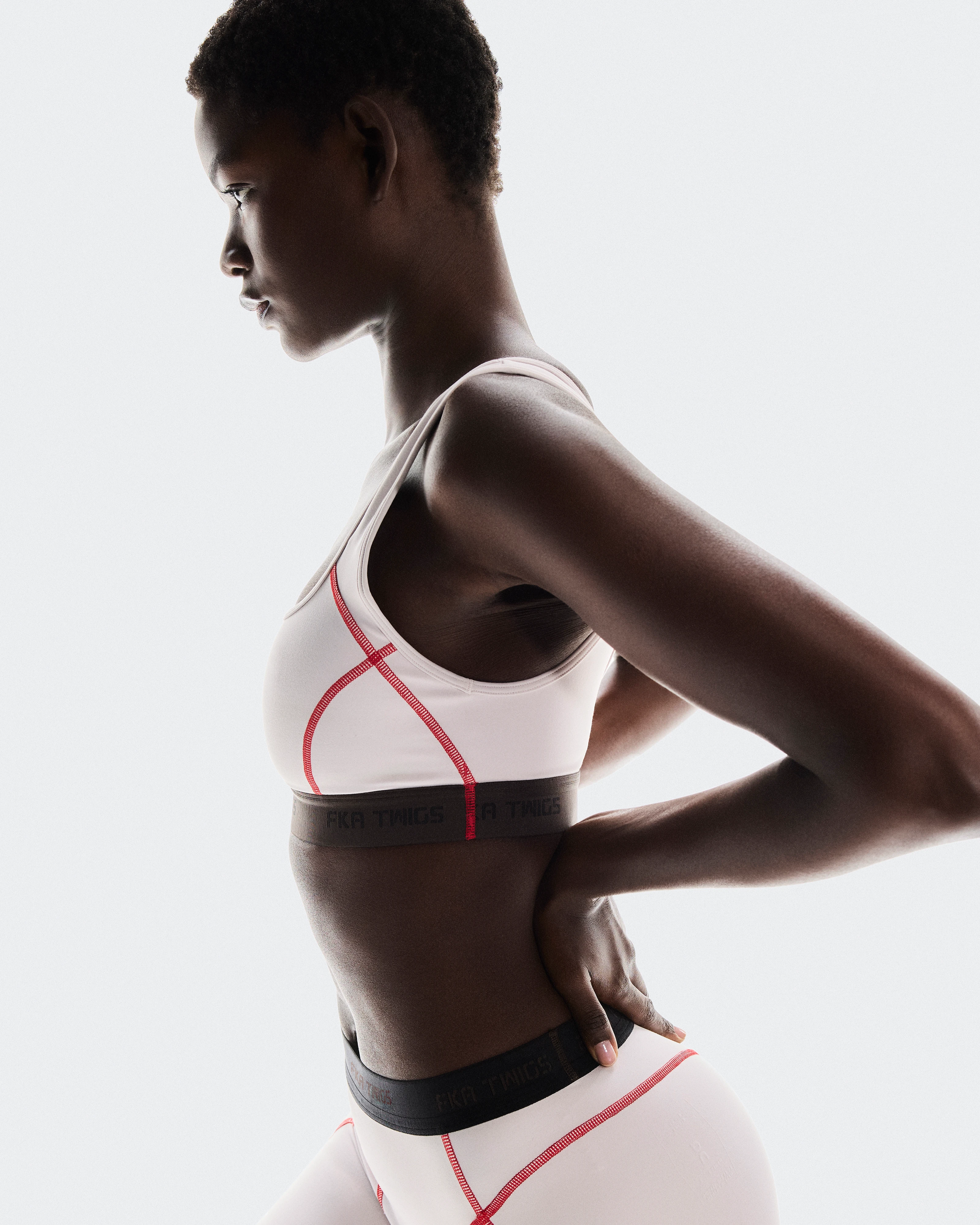 On Studio Bra FKA Lily Femme Brassières