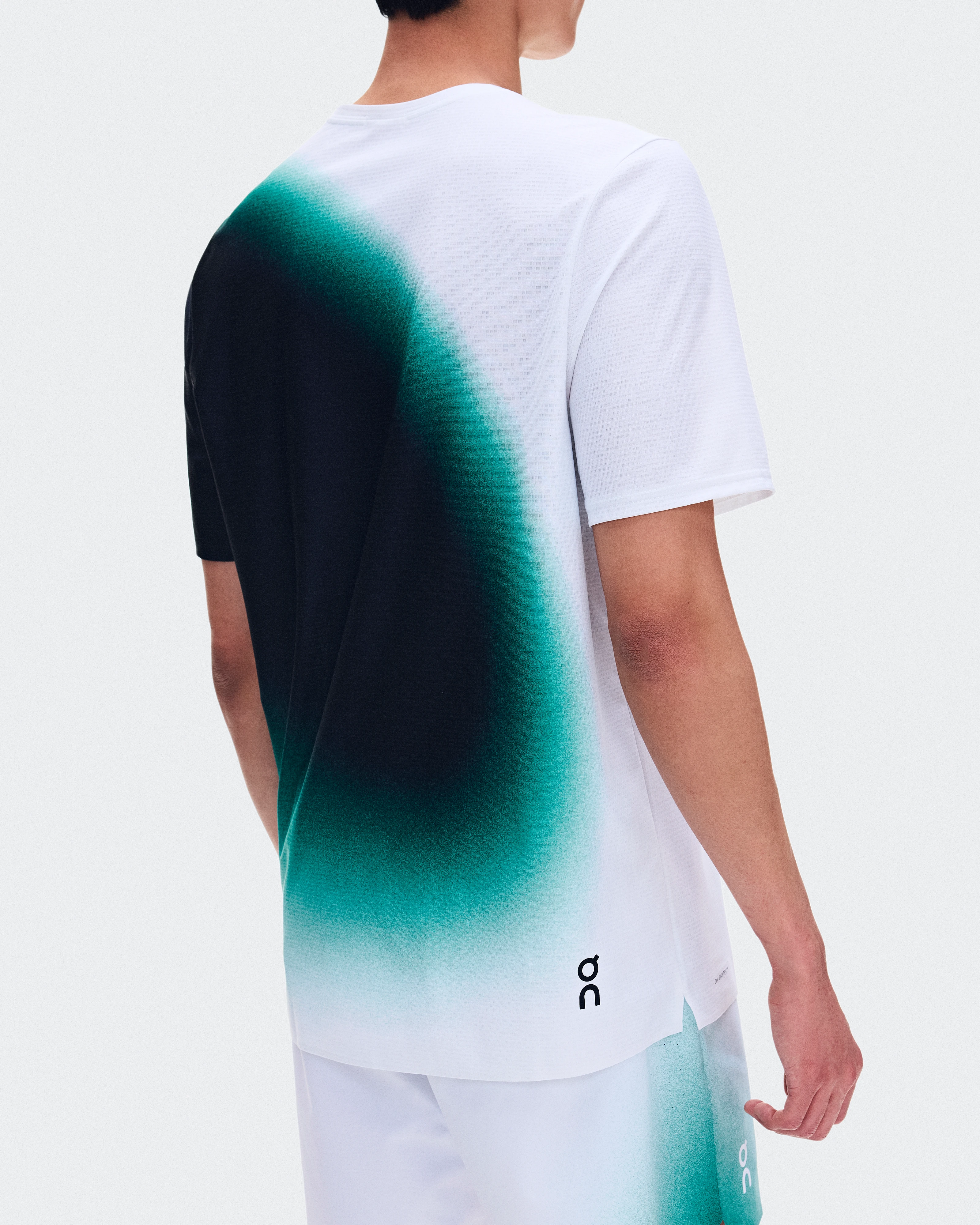 On Court-T Swing White & Neem Homme Hauts et t-shirts