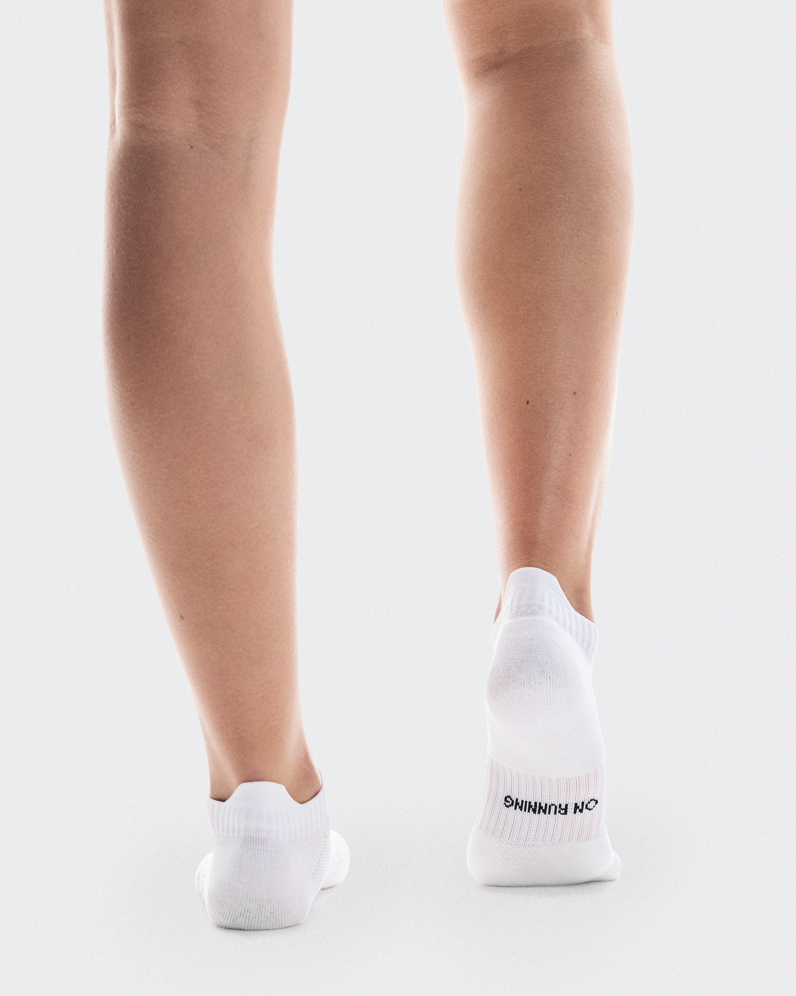 On Core Run Sock Low 2P White Unisexe Chaussettes