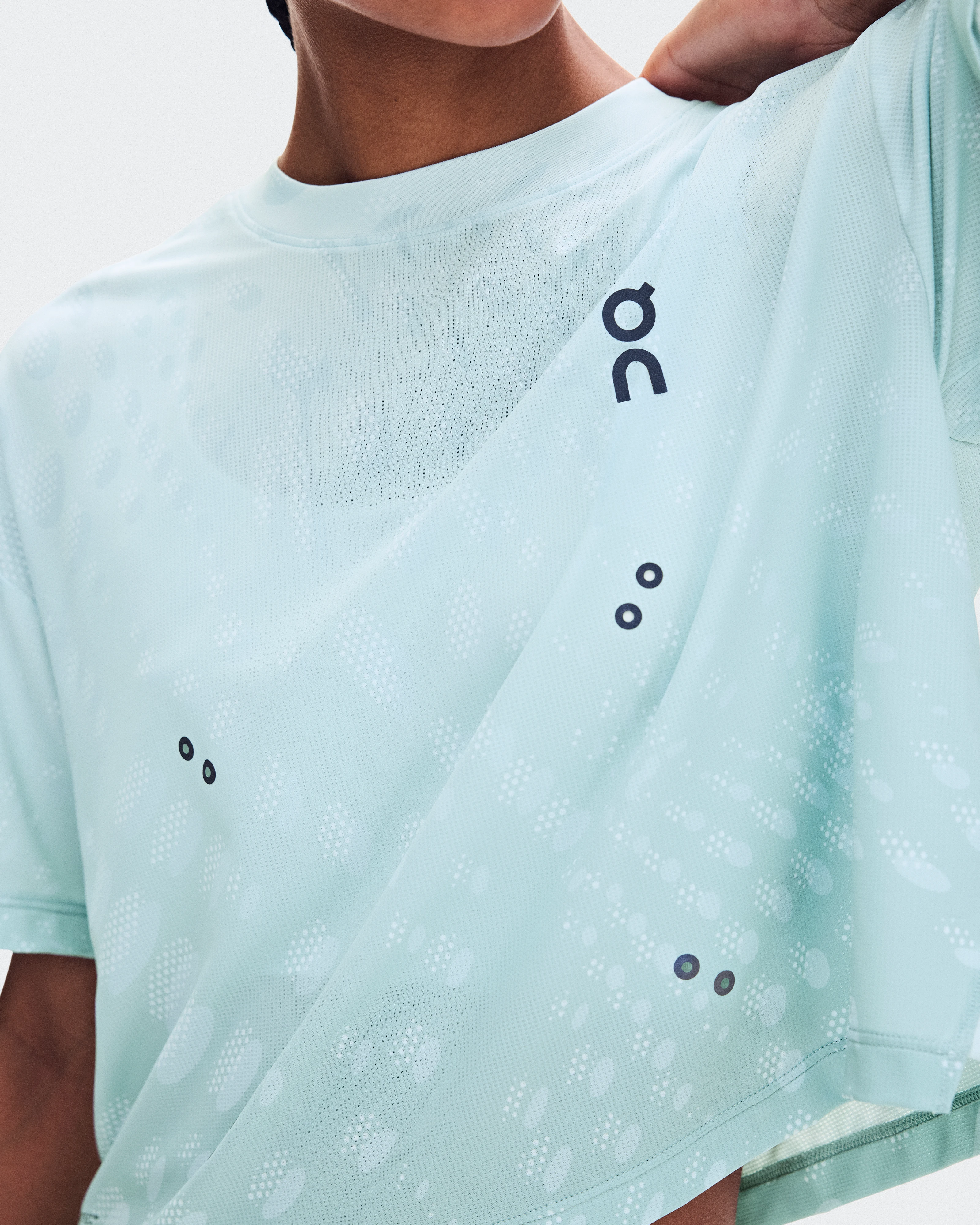 On Performance Volt-T Brook Femme Hauts et t-shirts