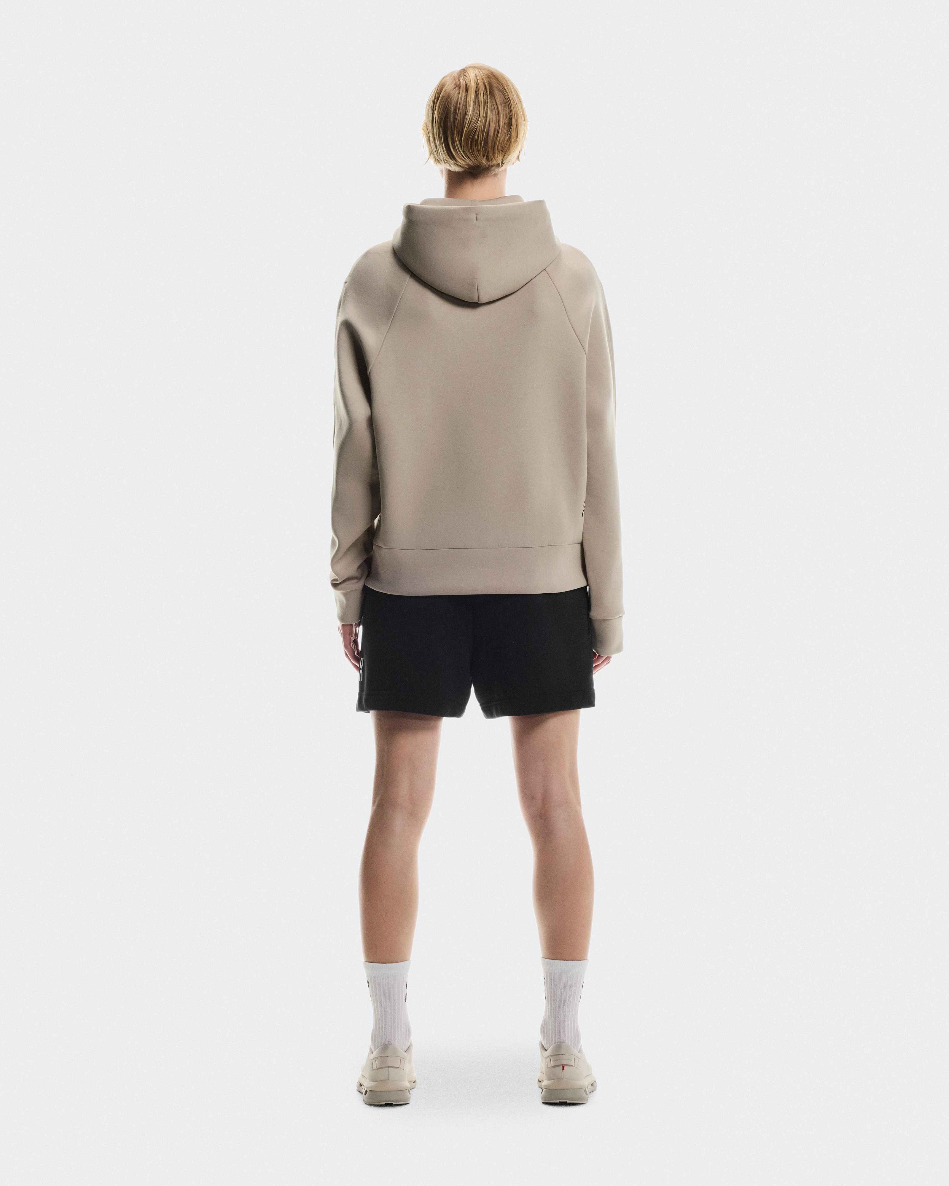 On Focus Tech Hoodie Desert Femme Sweats à capuche et sweats