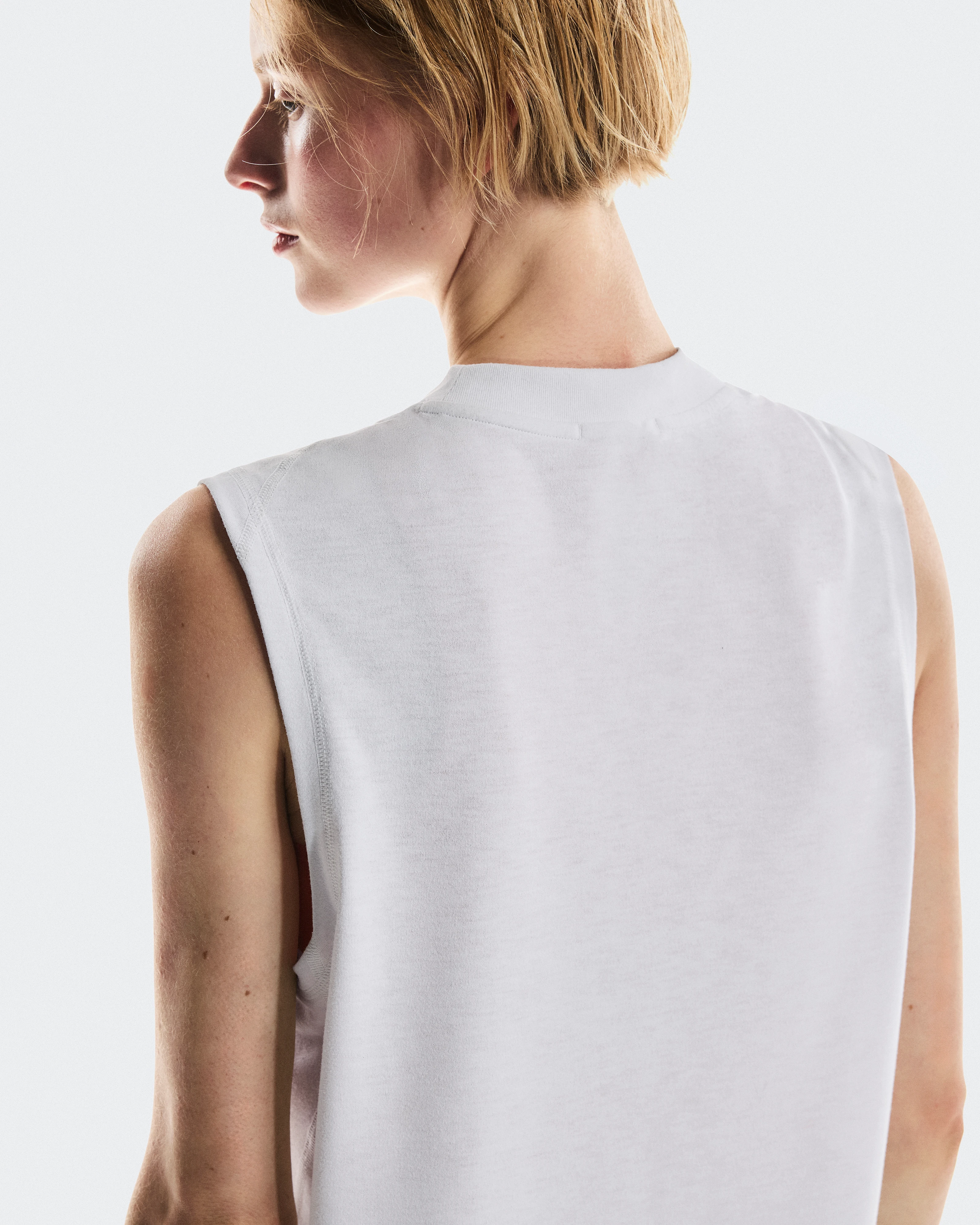 On Train Tank White Femme Hauts et t-shirts
