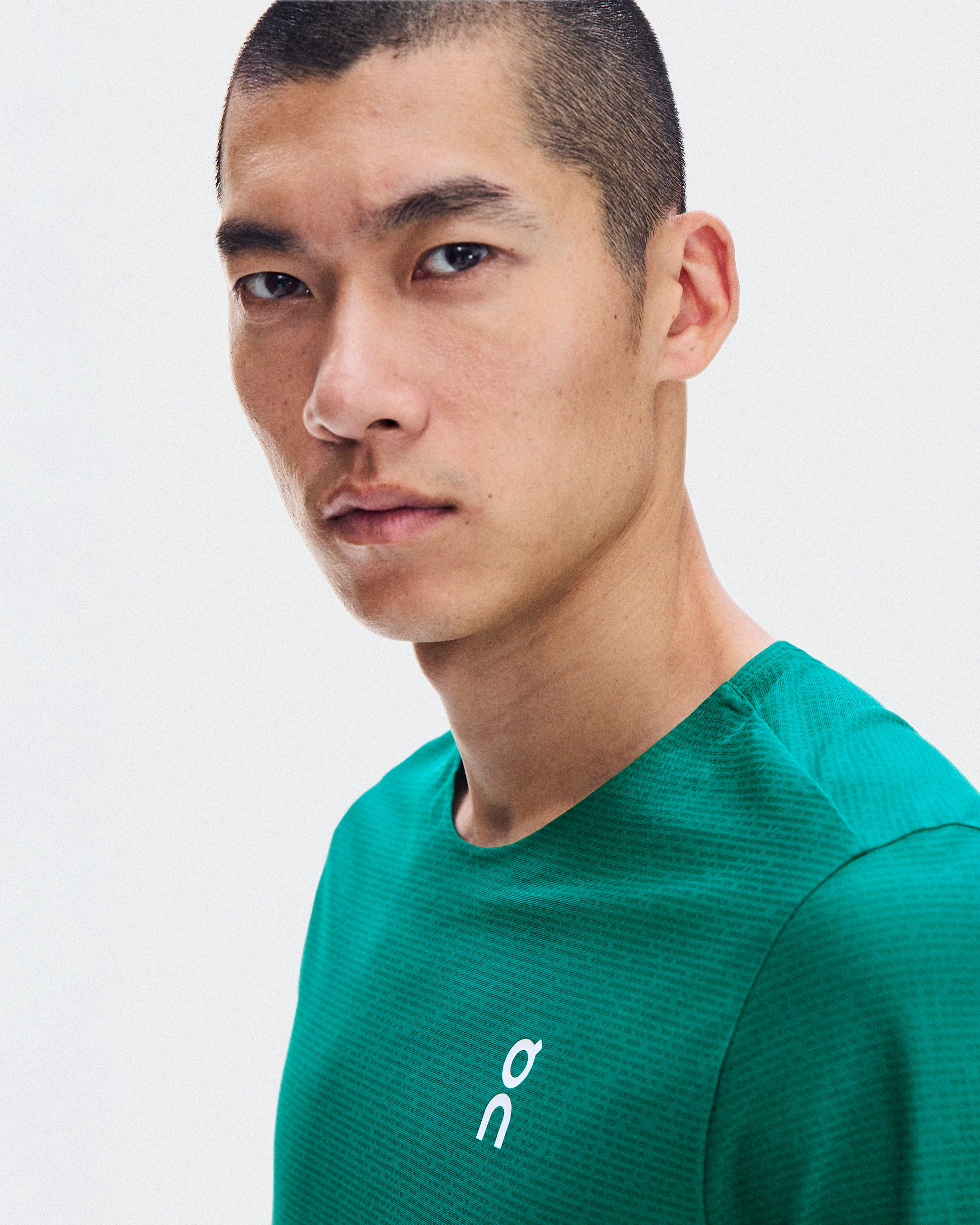 On Court-T Neem Homme Hauts et t-shirts