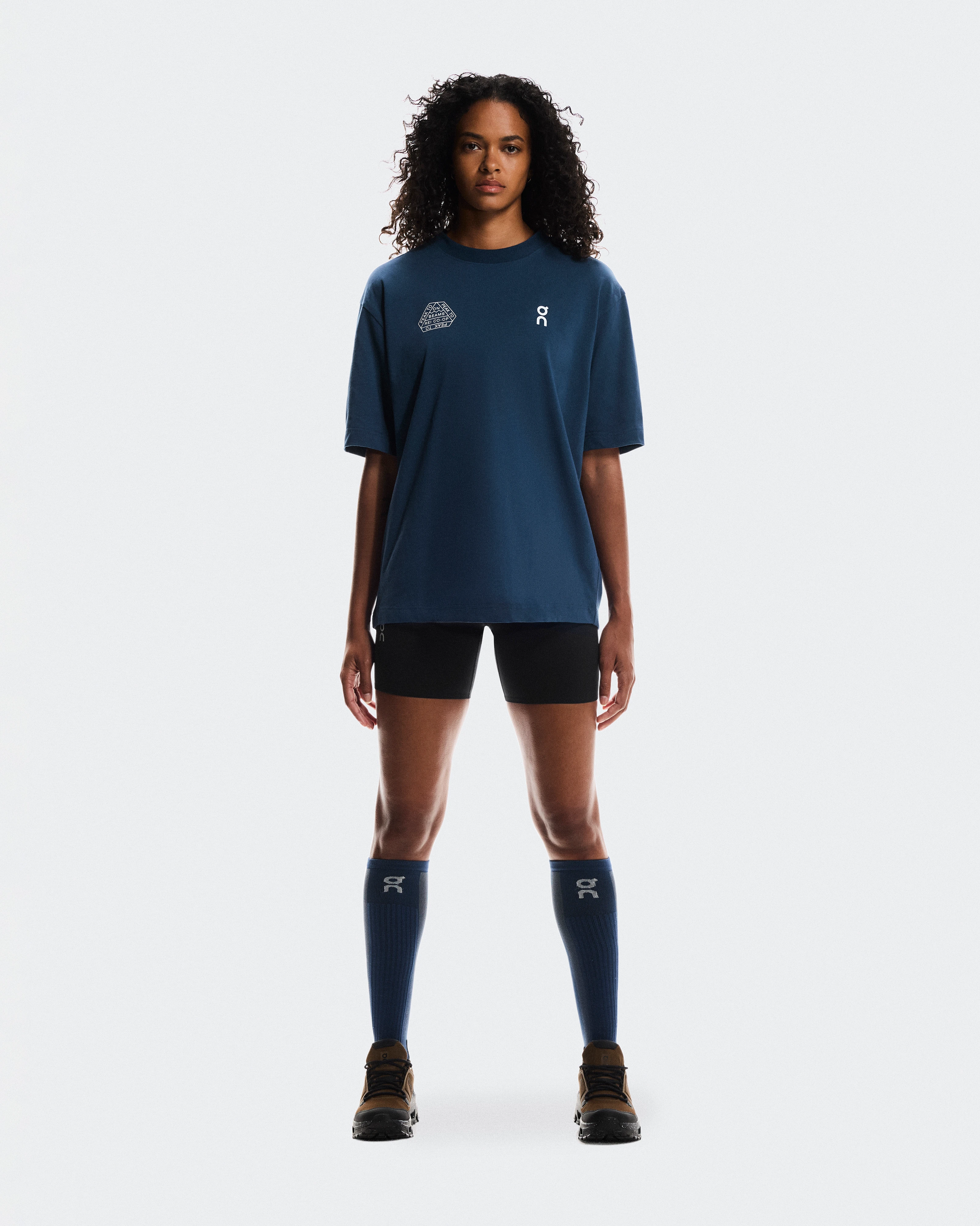 On Studio-T BEAMS REI Pacific Unisexe Hauts et t-shirts