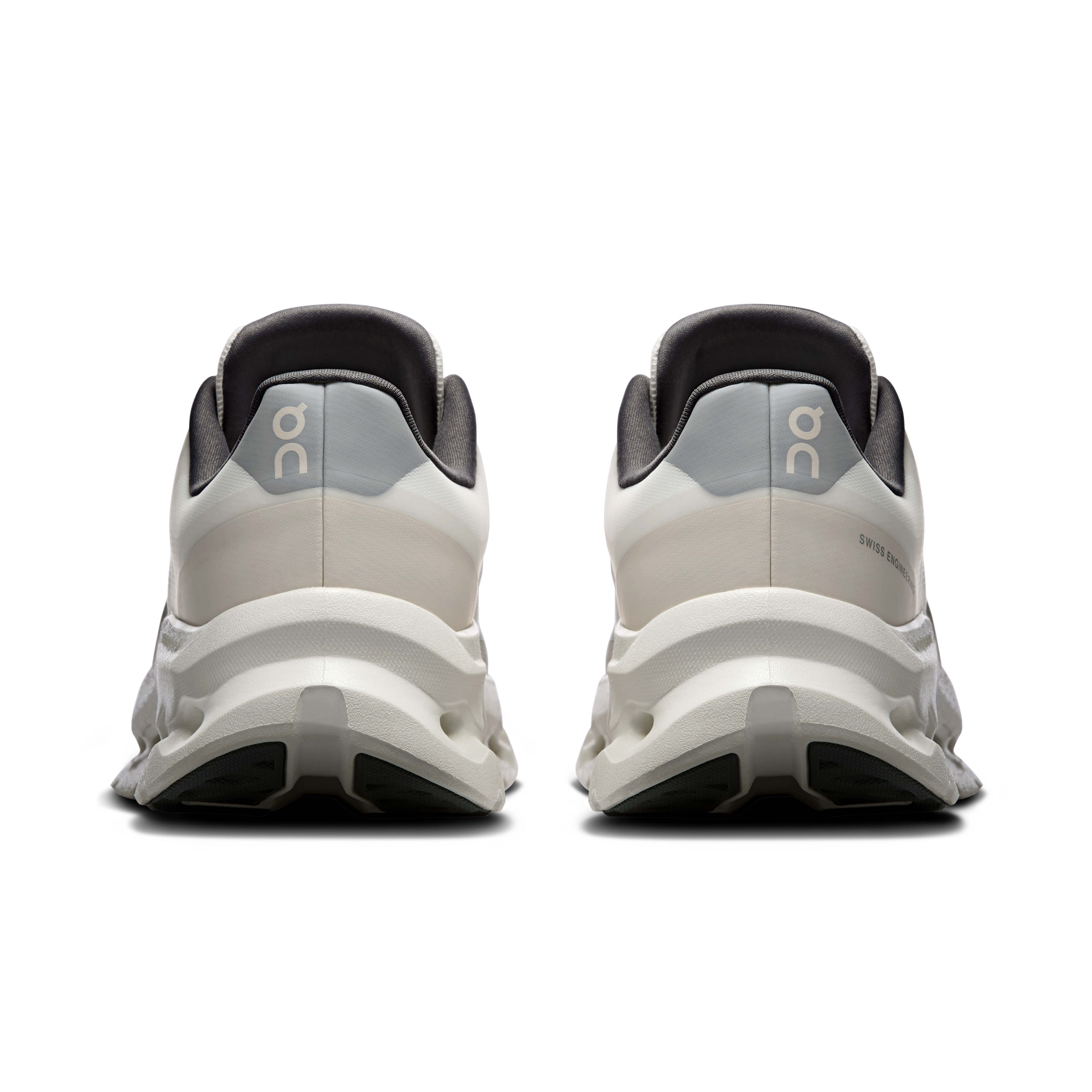 On Cloudtilt Remix Alloy & Ivory Homme Active Life Chaussures
