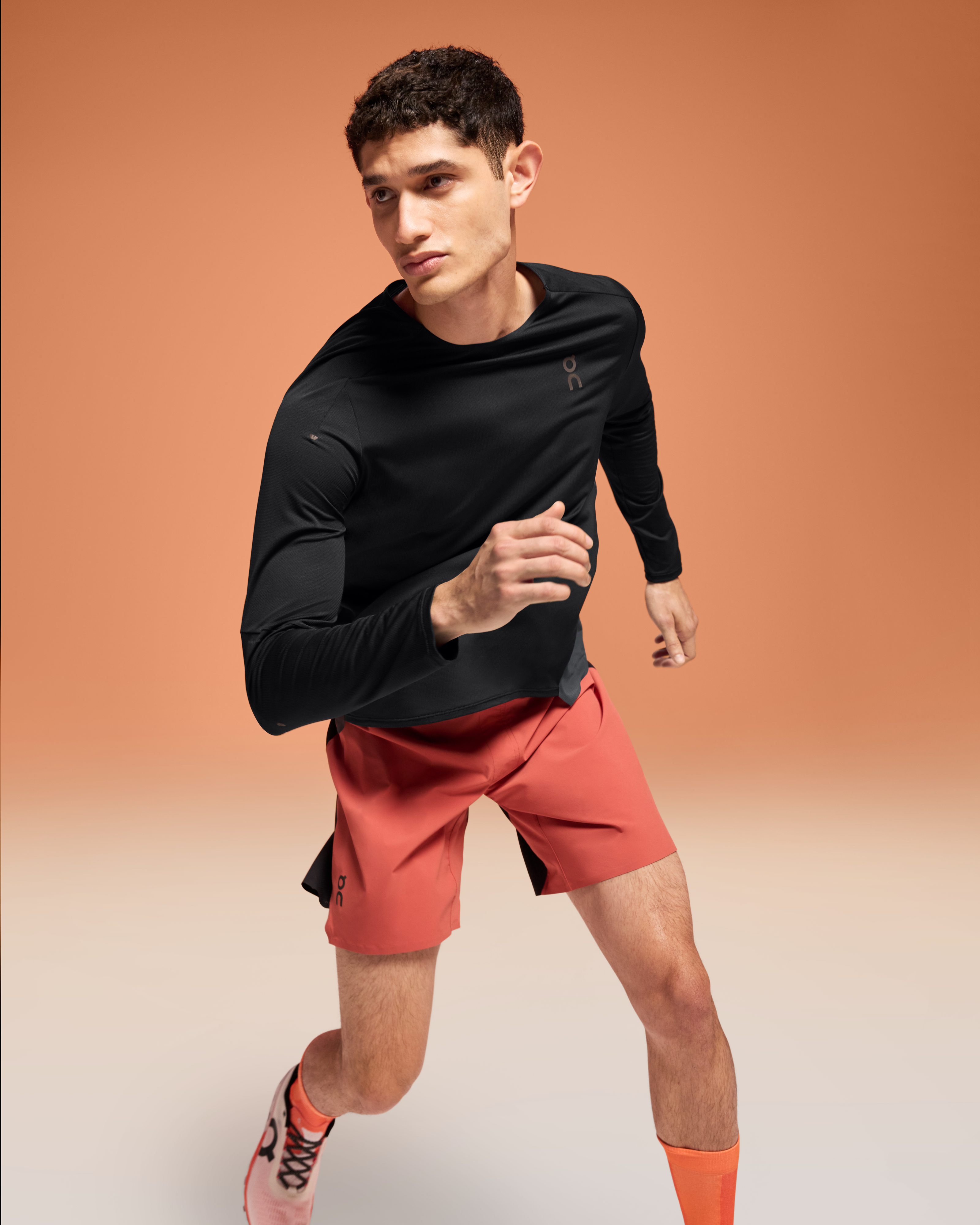 On Performance Long-T Black & Eclipse Homme Hauts et t-shirts