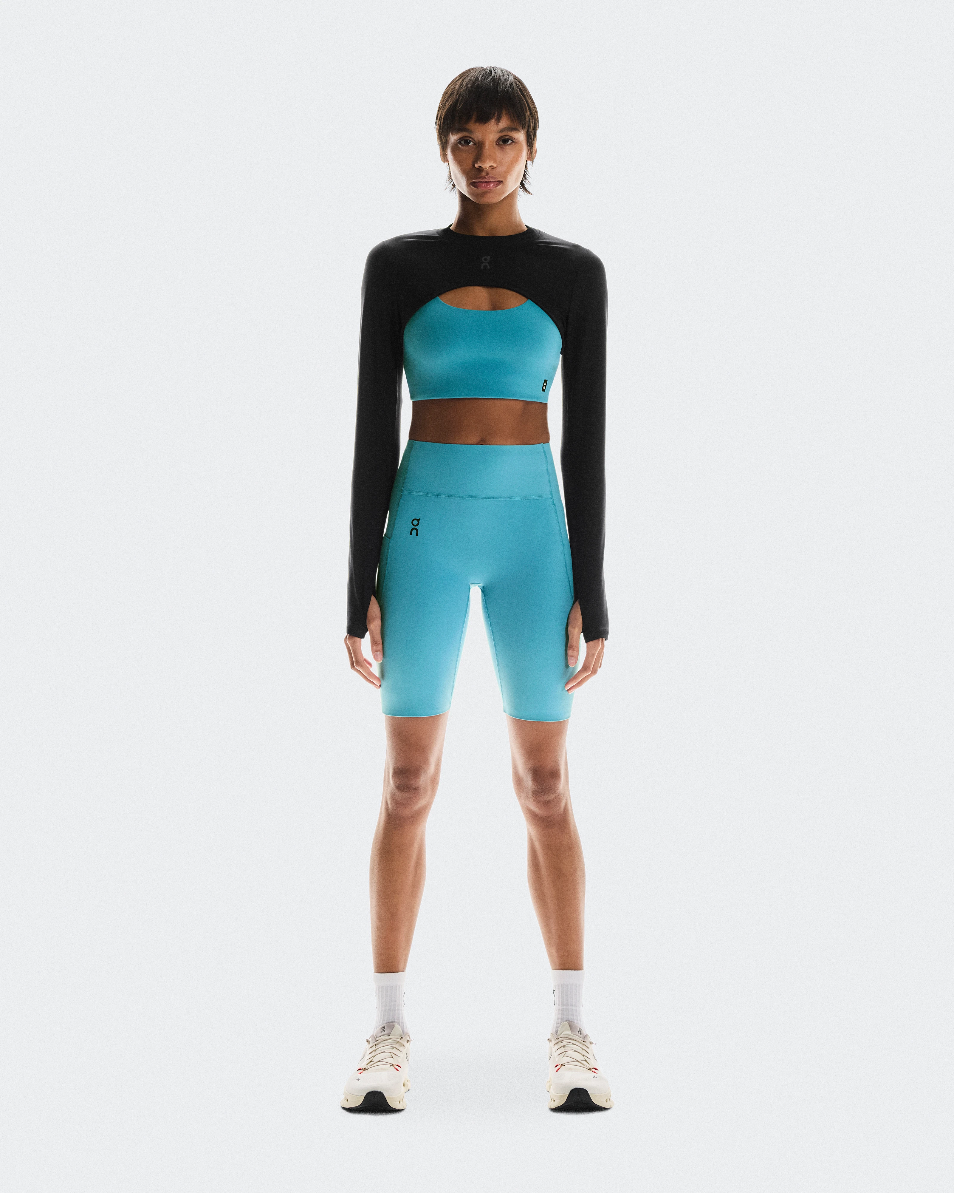On Studio Bolero Black Femme Sweats à capuche et sweats