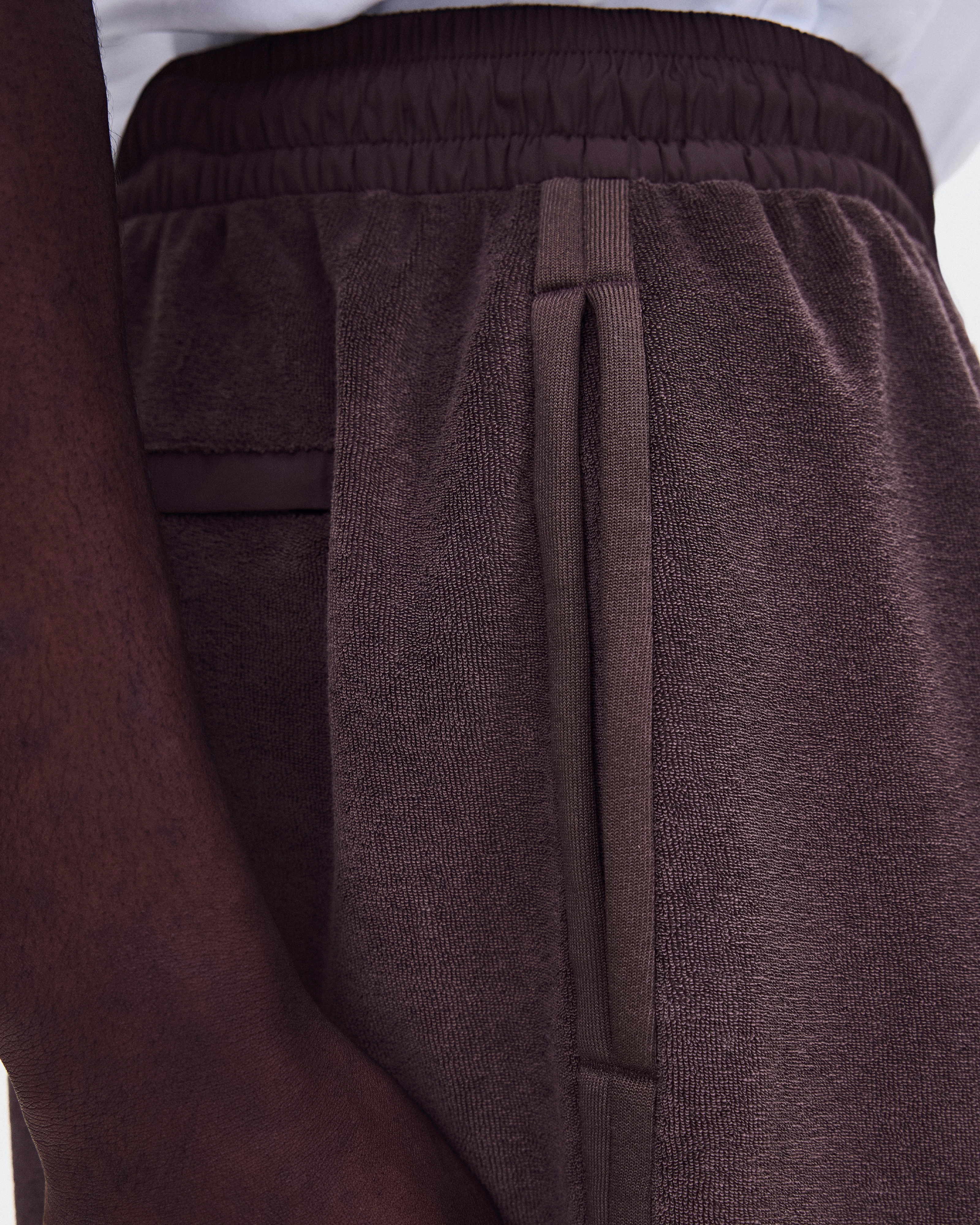 On Courtside Shorts Terry Mulberry Homme Shorts