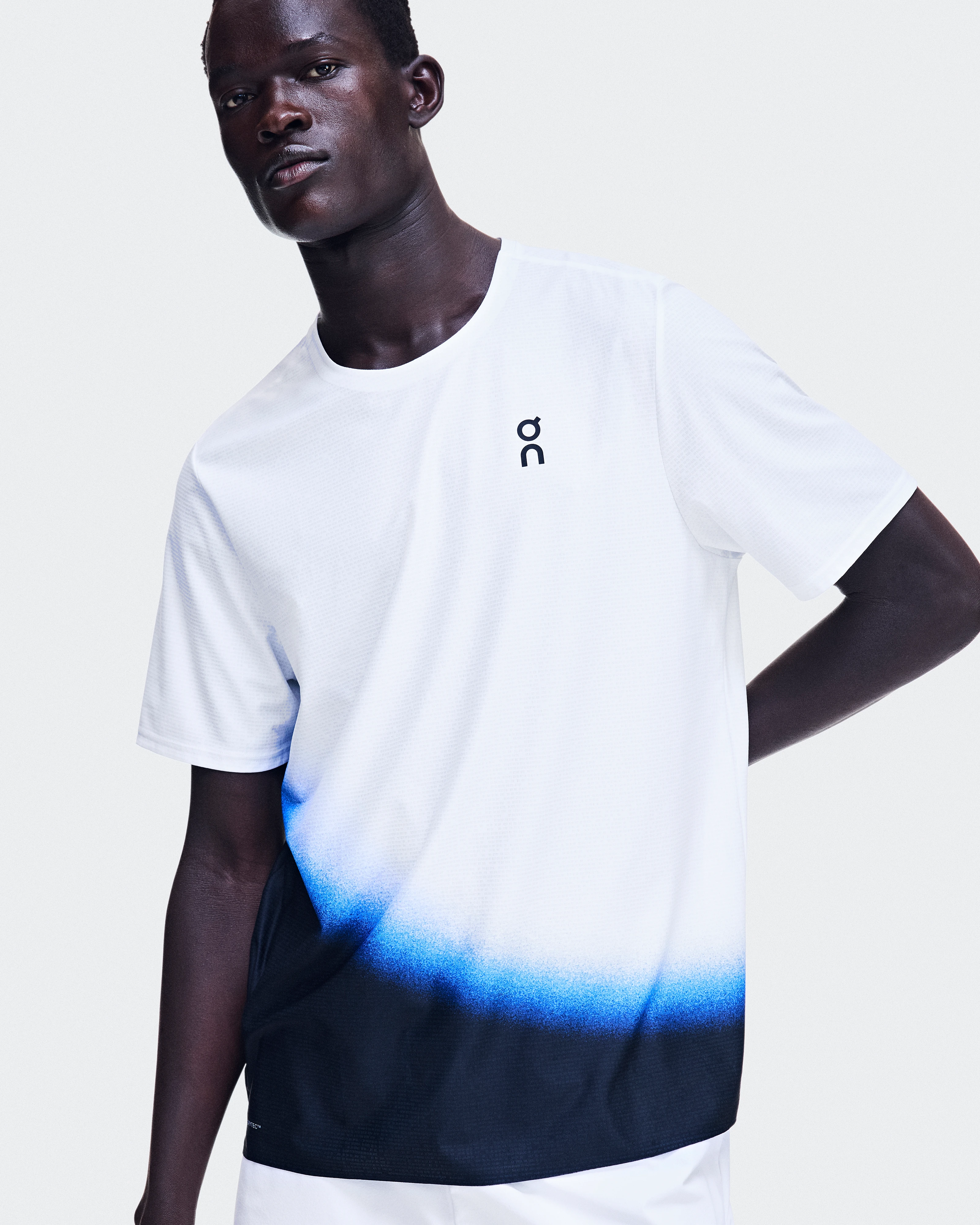 On Court-T Swing White & Jay Homme Hauts et t-shirts