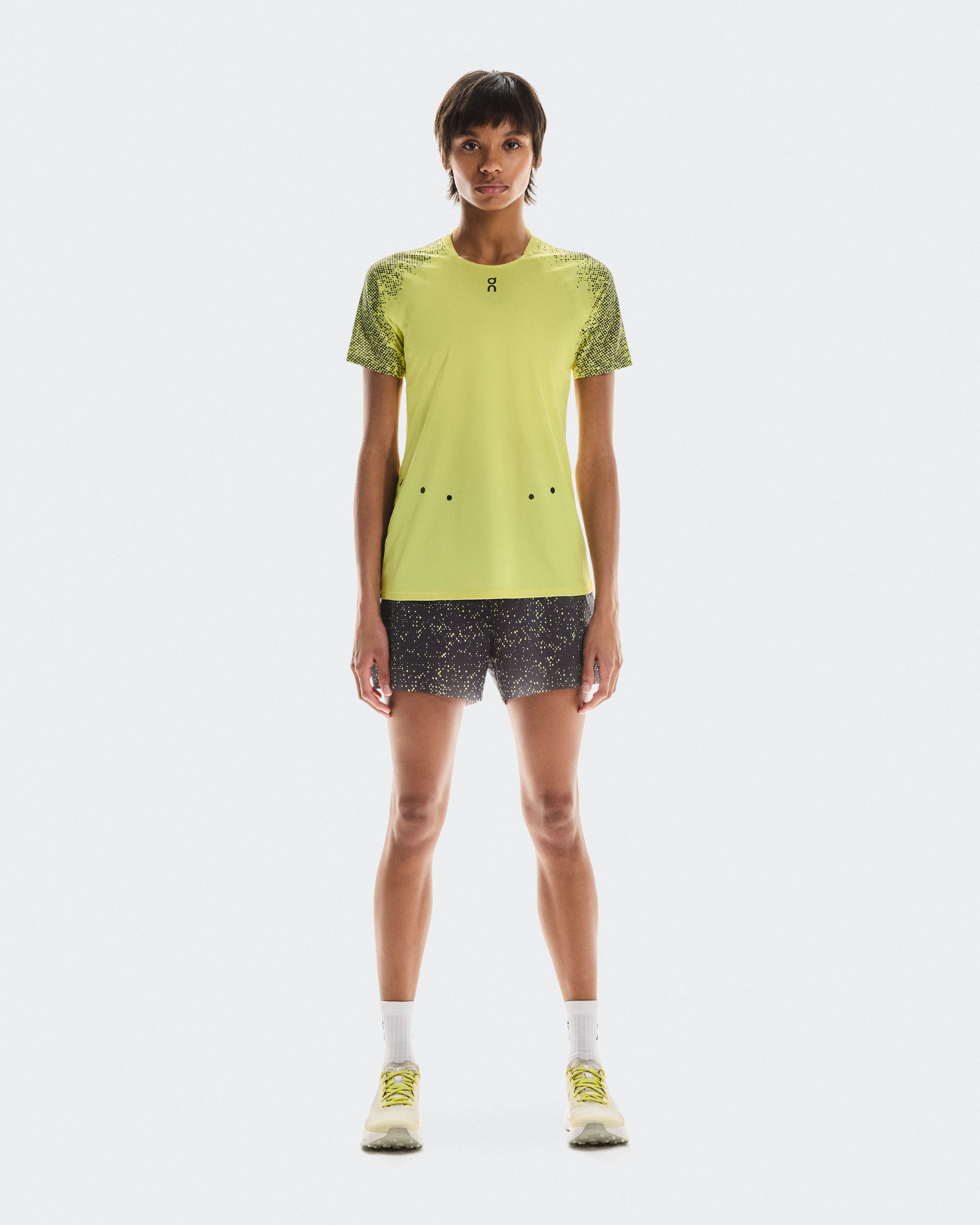 On Ultra Shorts Iron & Lime Femme Shorts