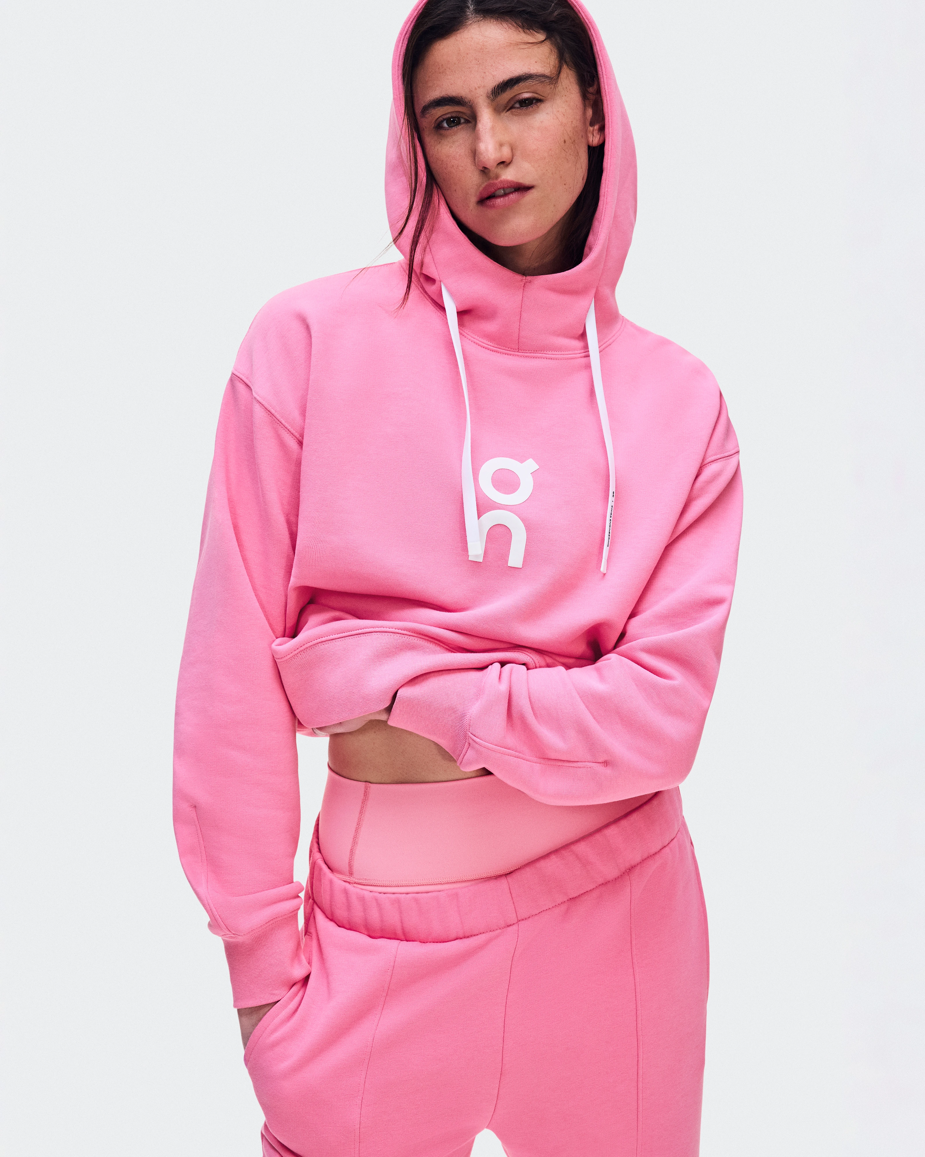 On Club Hoodie Bubblegum Femme Sweats à capuche et sweats
