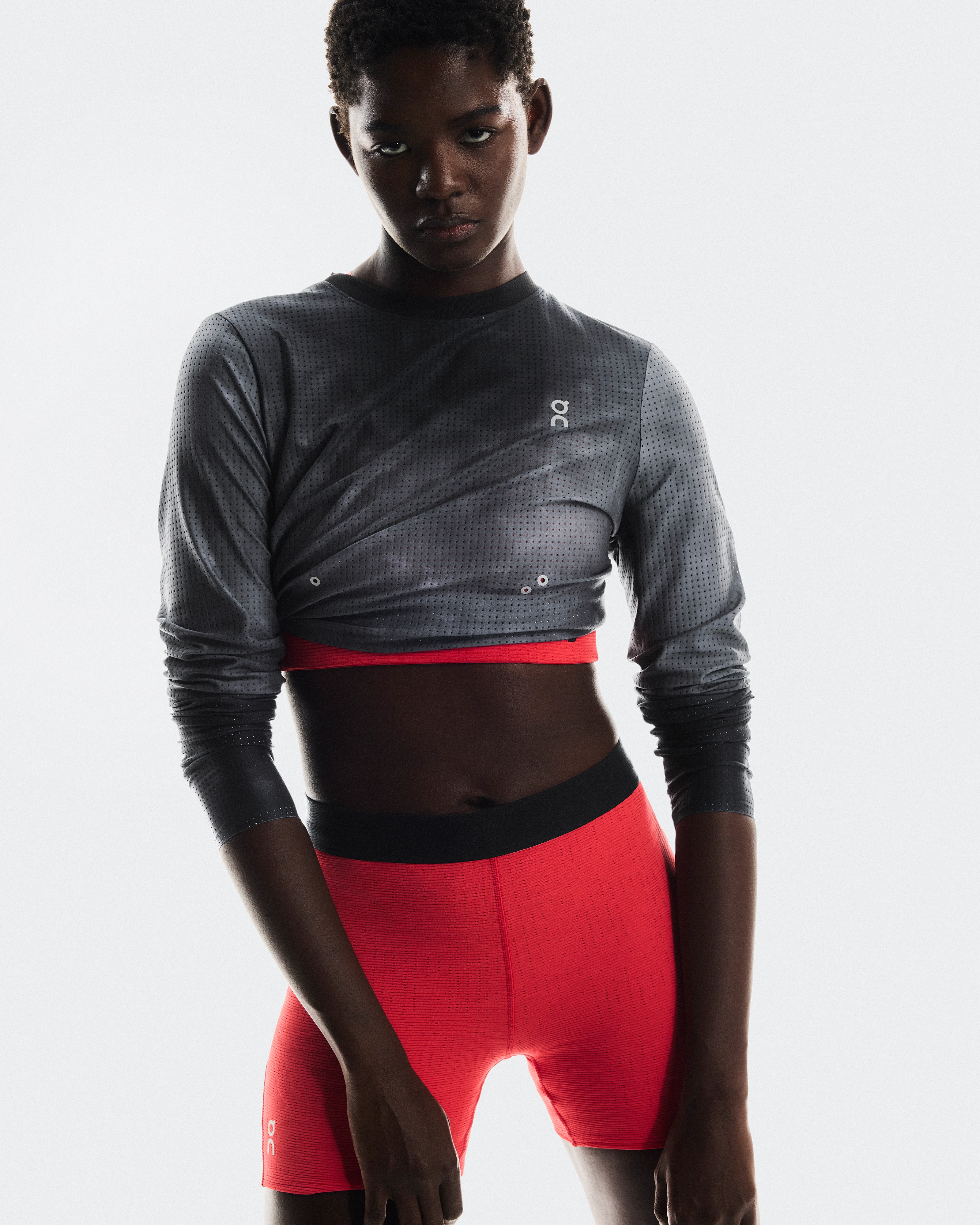 On Pace Mesh Long-T Black Femme Hauts et t-shirts