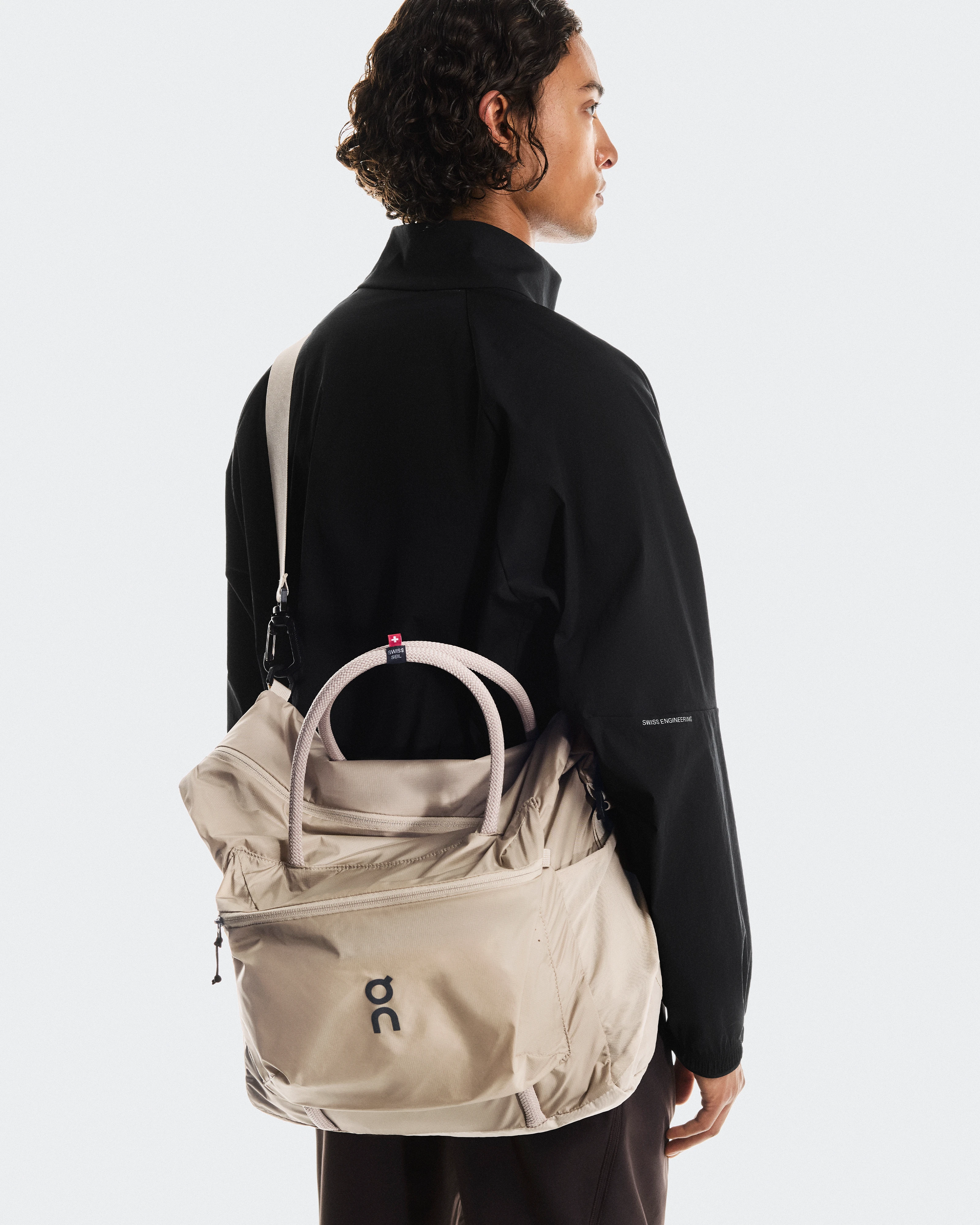 On Track Pack 35L Lite Sand Unisexe Sacs