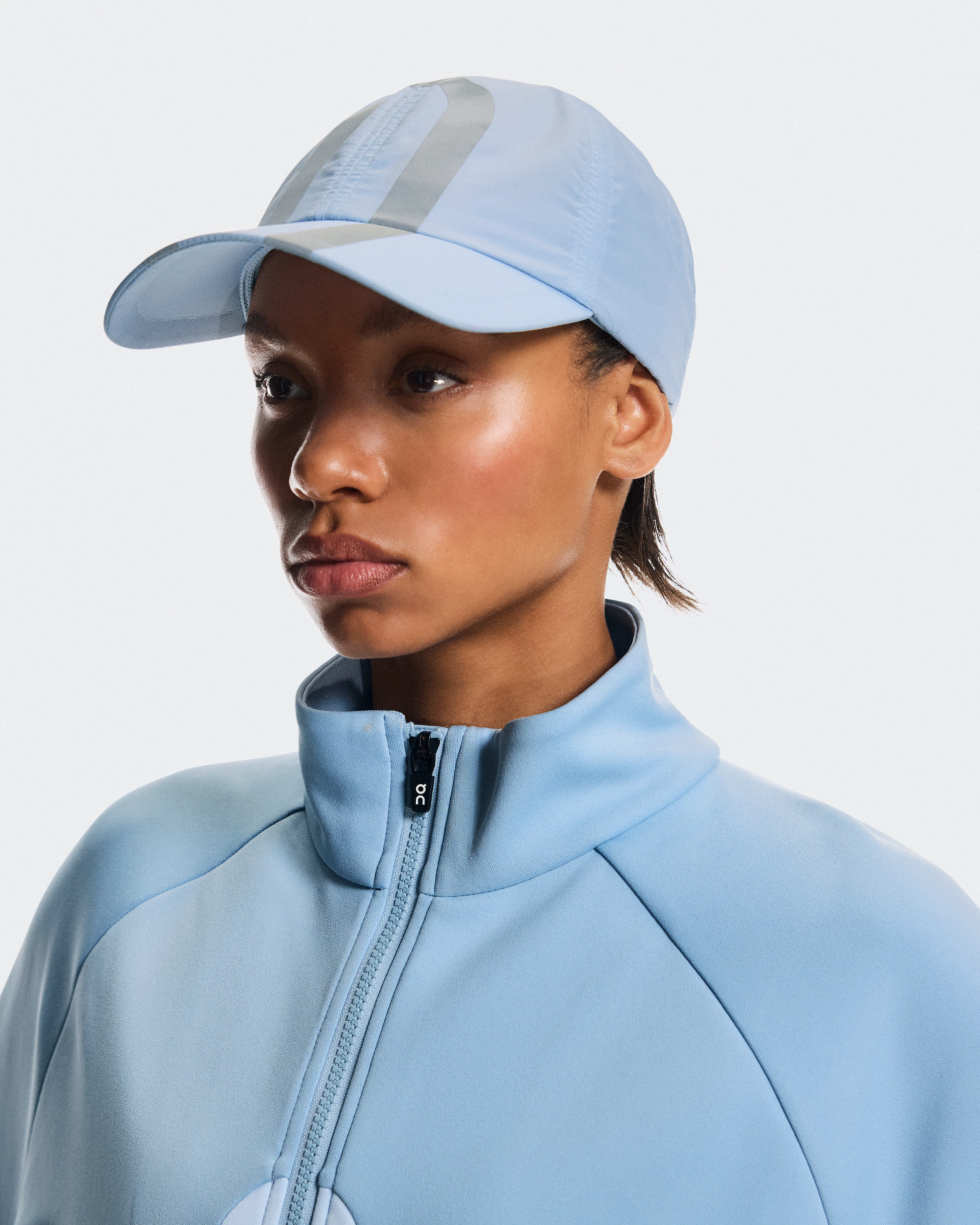 On On Cap IKON Chambray & White Unisexe Chapeaux
