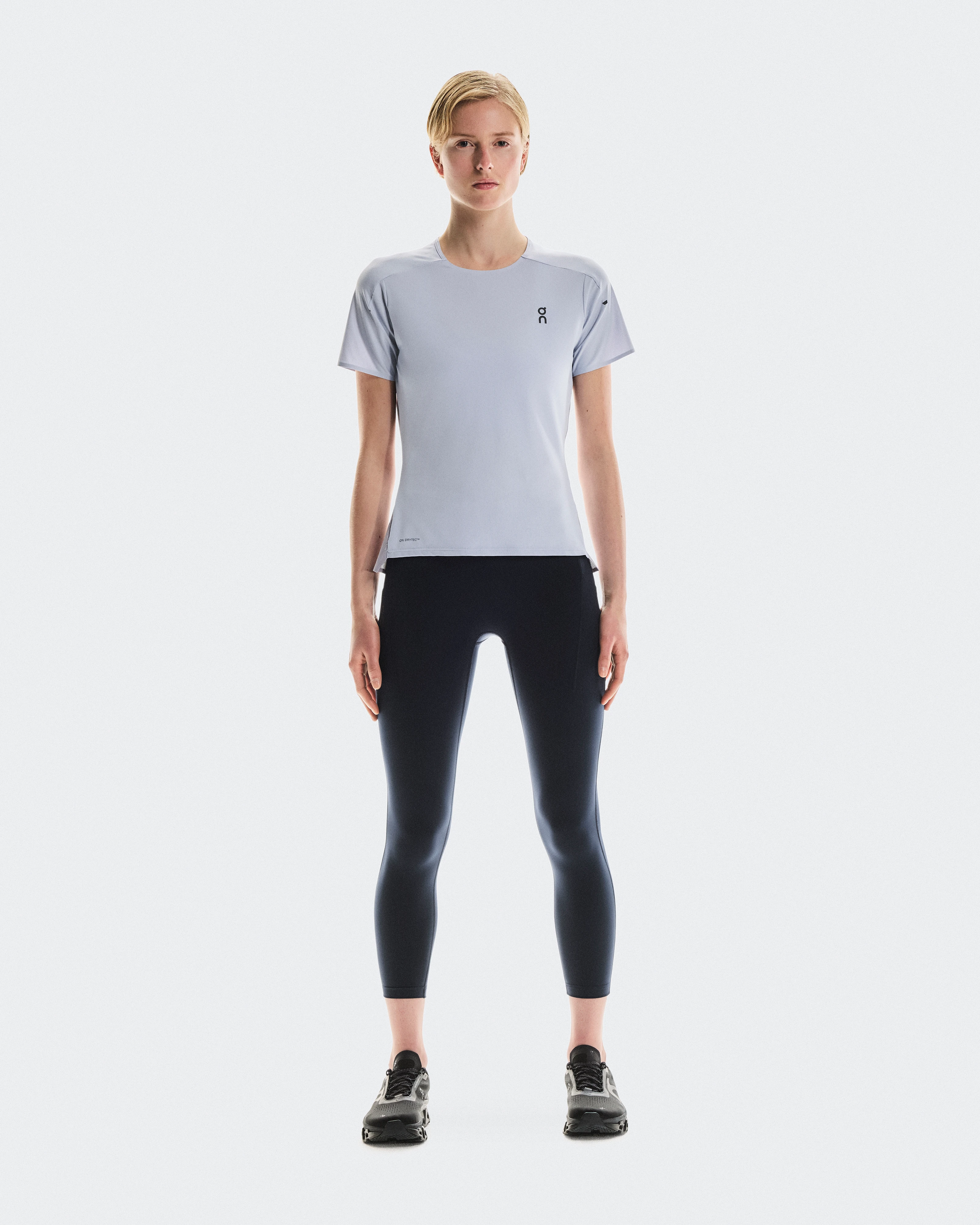 On Performance-T Nimbus & Lilac Femme Hauts et t-shirts