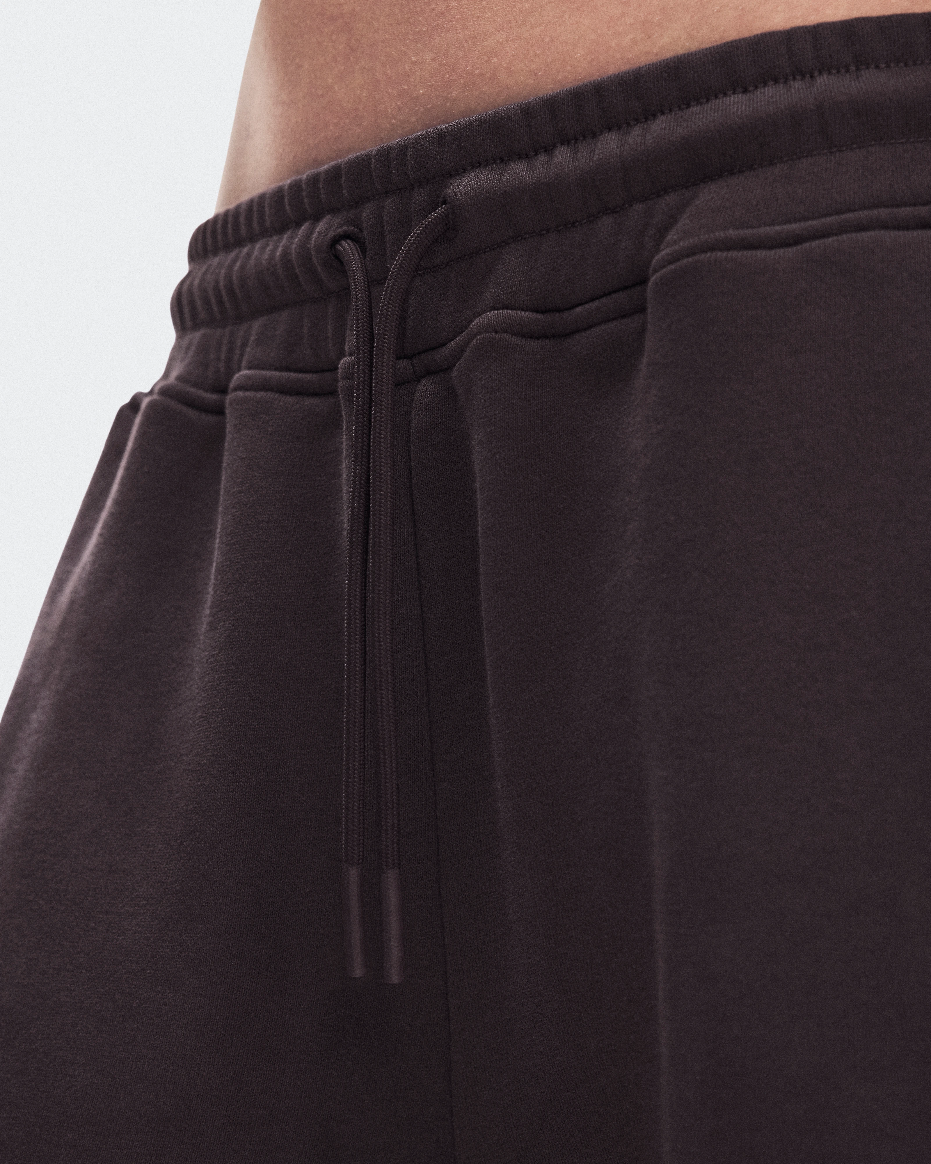 On Club Collective Short FKA Espresso Femme Shorts