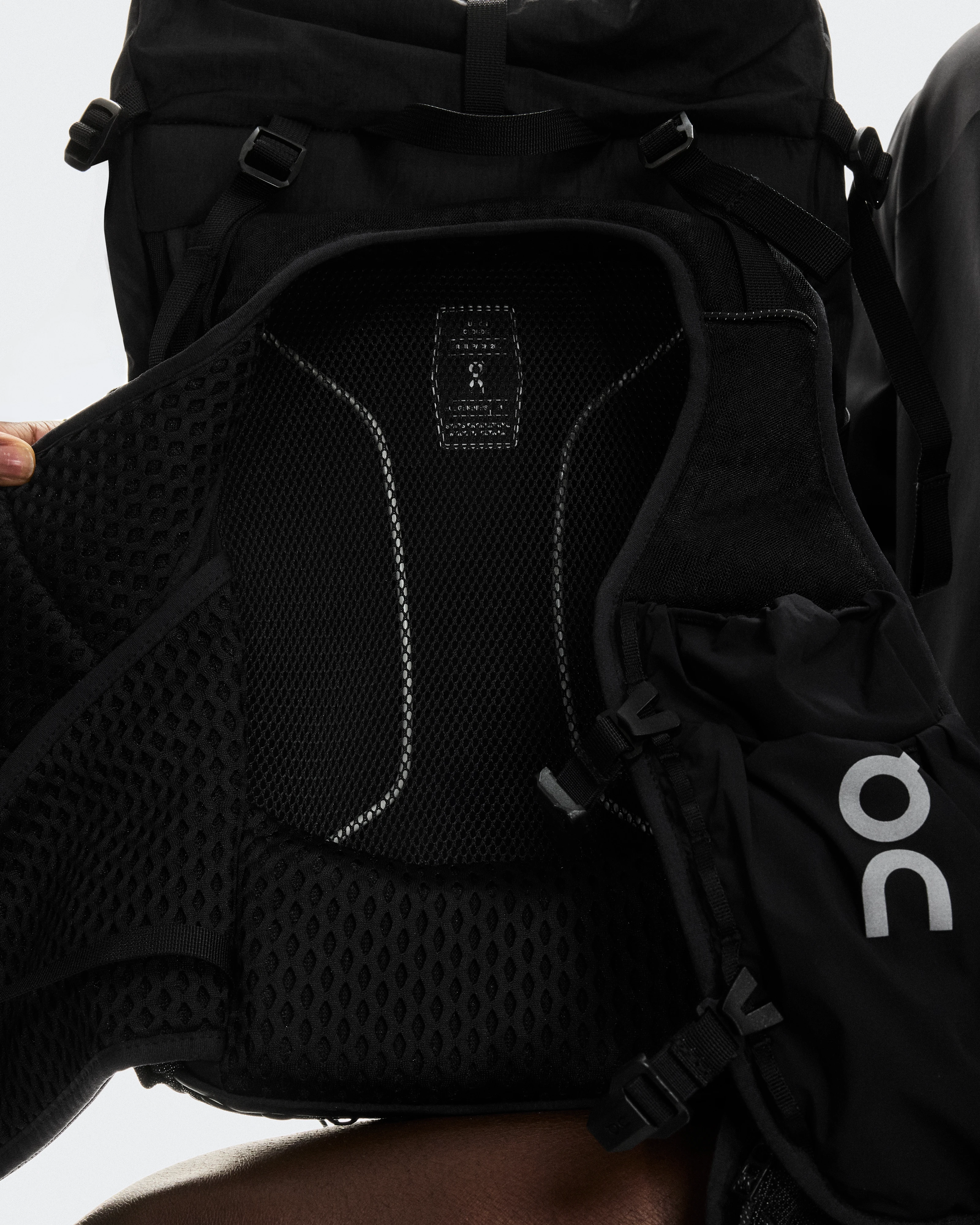 On Trail Pack 20L Black Unisexe Sacs