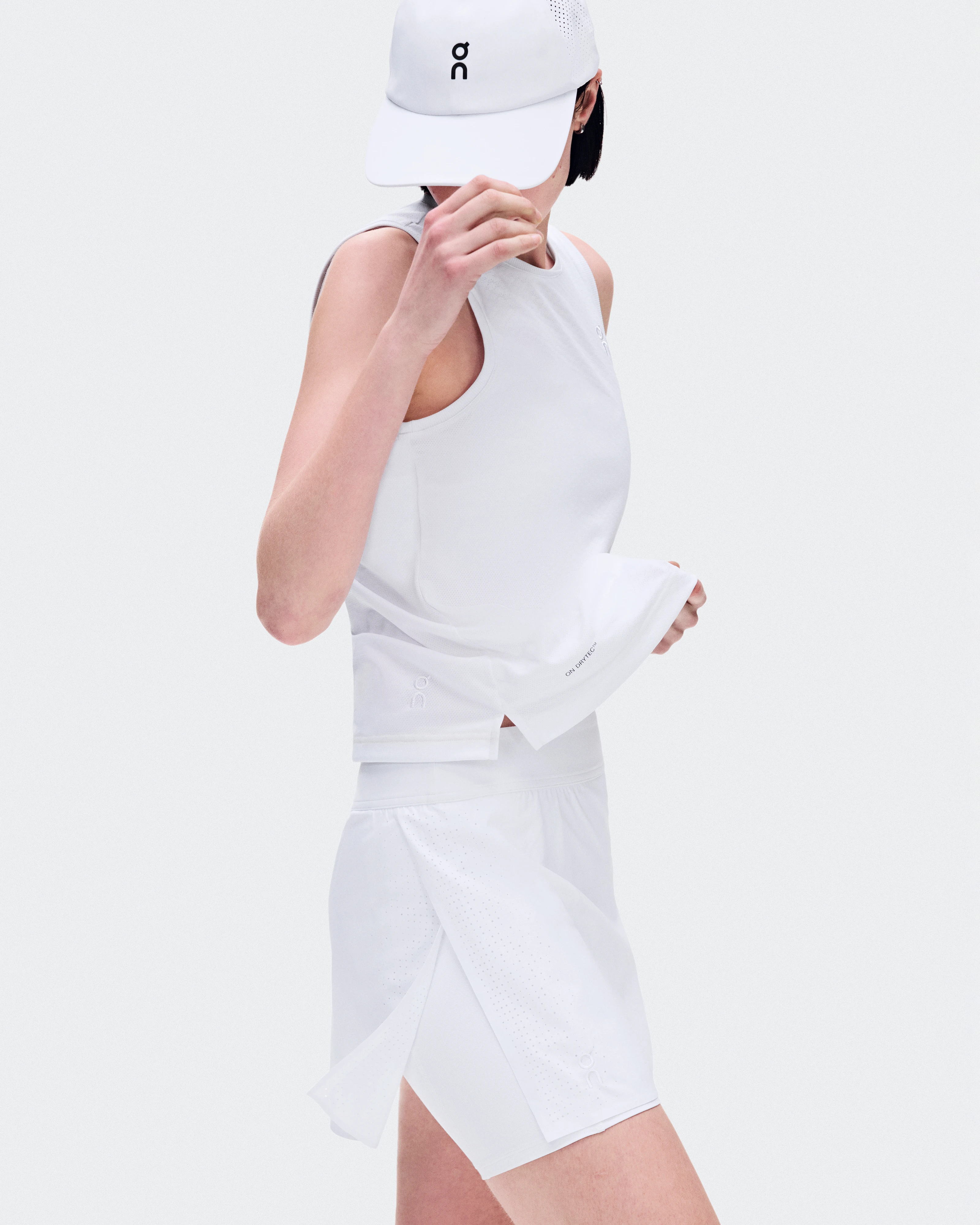 On Court Skirt Split LDN White Femme